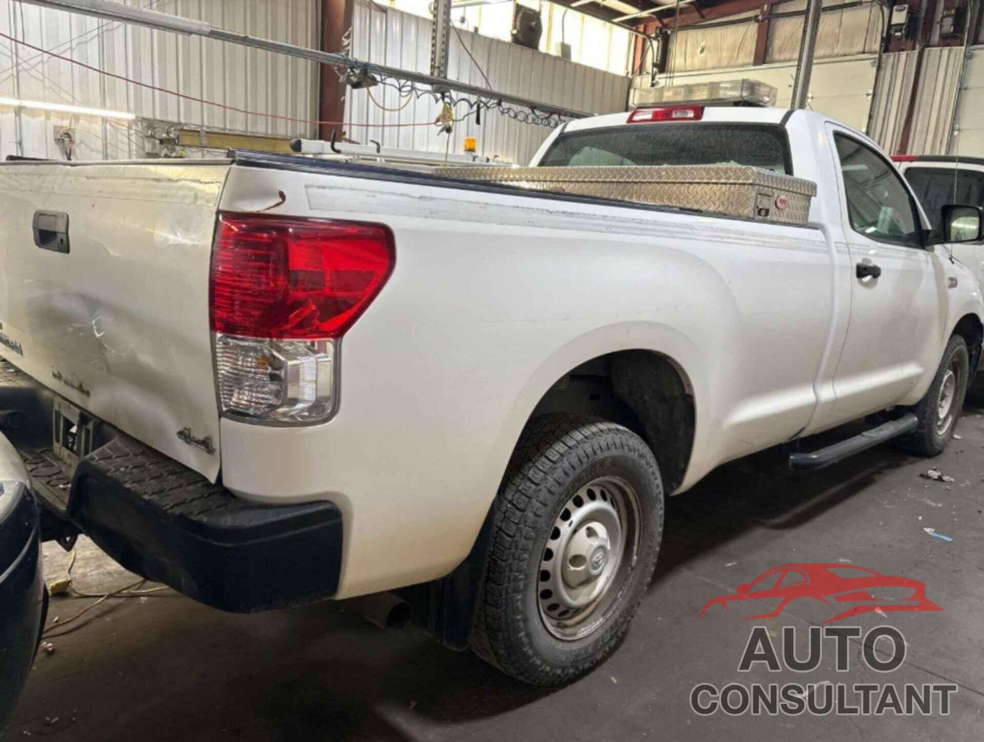 TOYOTA TUNDRA 2011 - 5TFMY5F1XBX171114