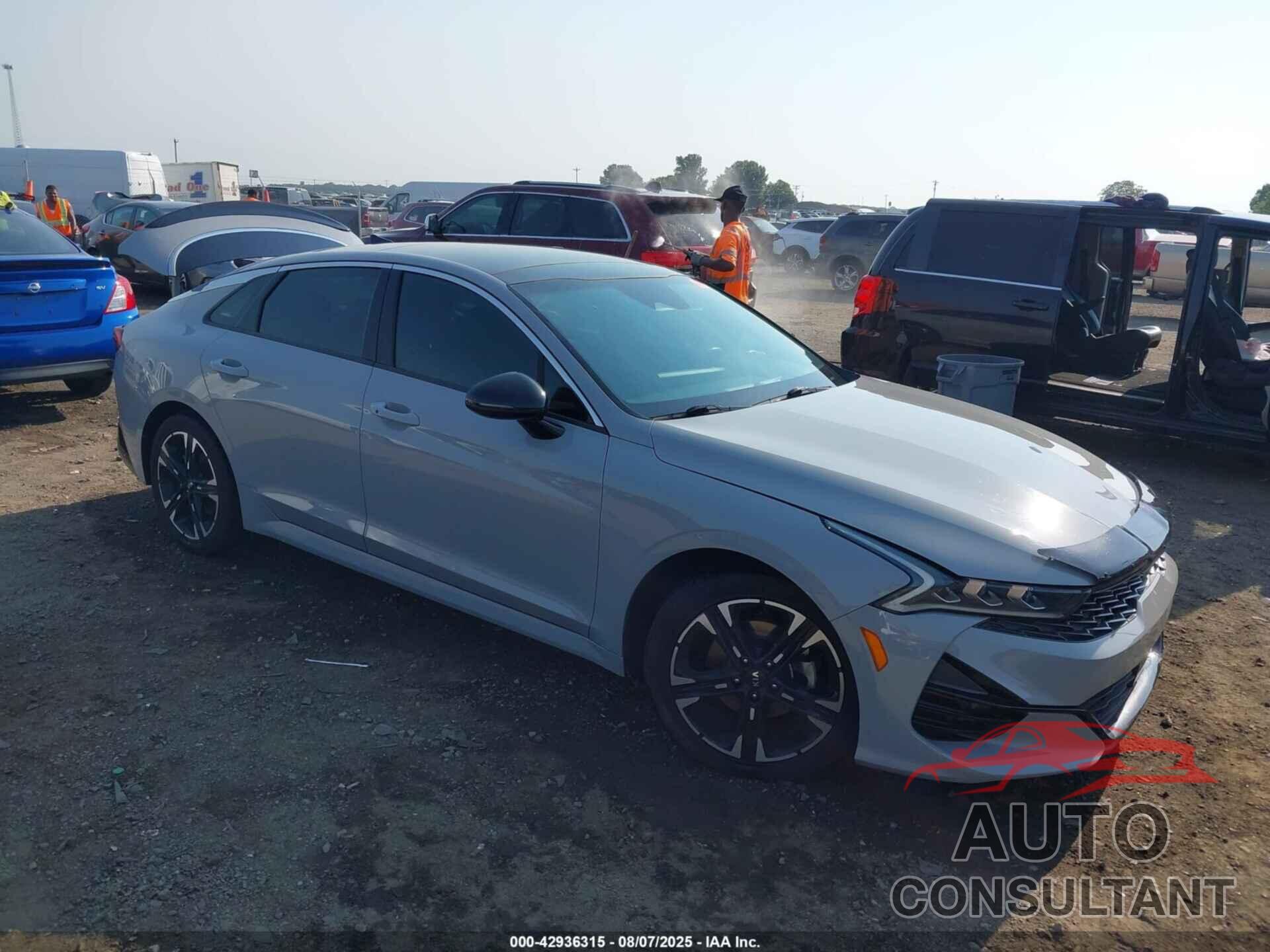 KIA K5 2021 - 5XXG64J20MG070025