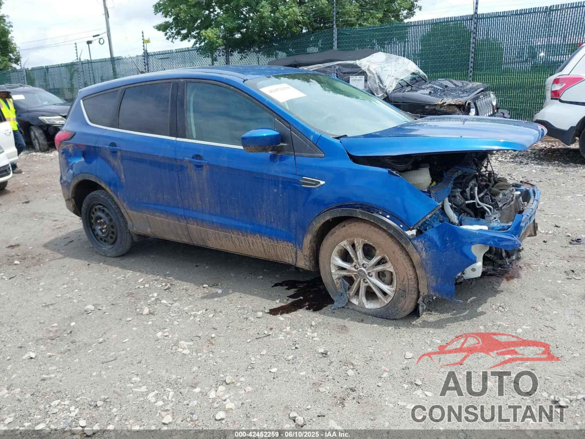 FORD ESCAPE 2019 - 1FMCU0GD0KUA86525