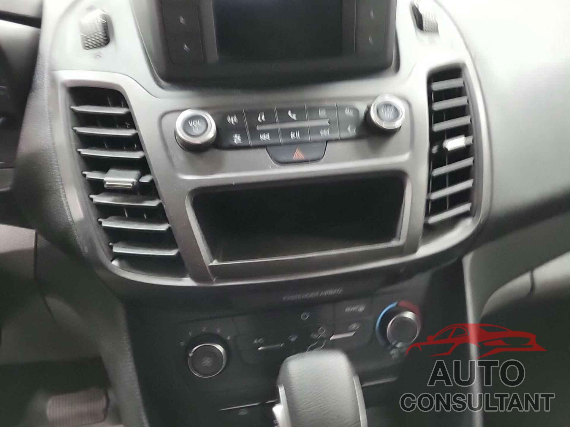 FORD TRANSIT CONNECT 2019 - NM0LS7E20K1405697