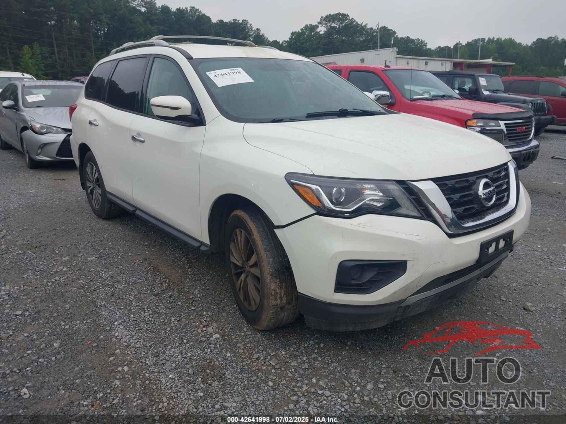 NISSAN PATHFINDER 2017 - 5N1DR2MM8HC643637