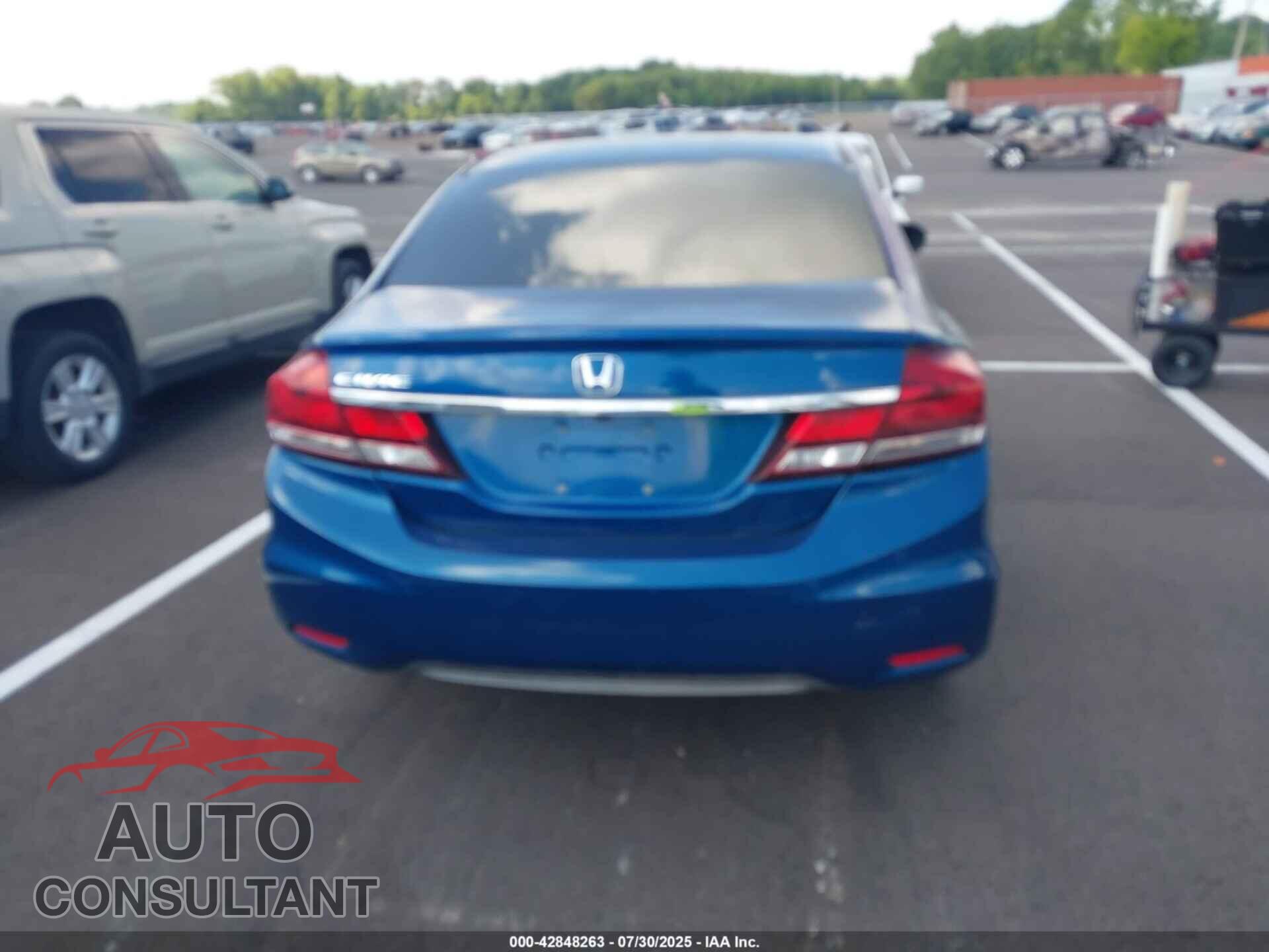 HONDA CIVIC 2015 - 2HGFB2F55FH554885
