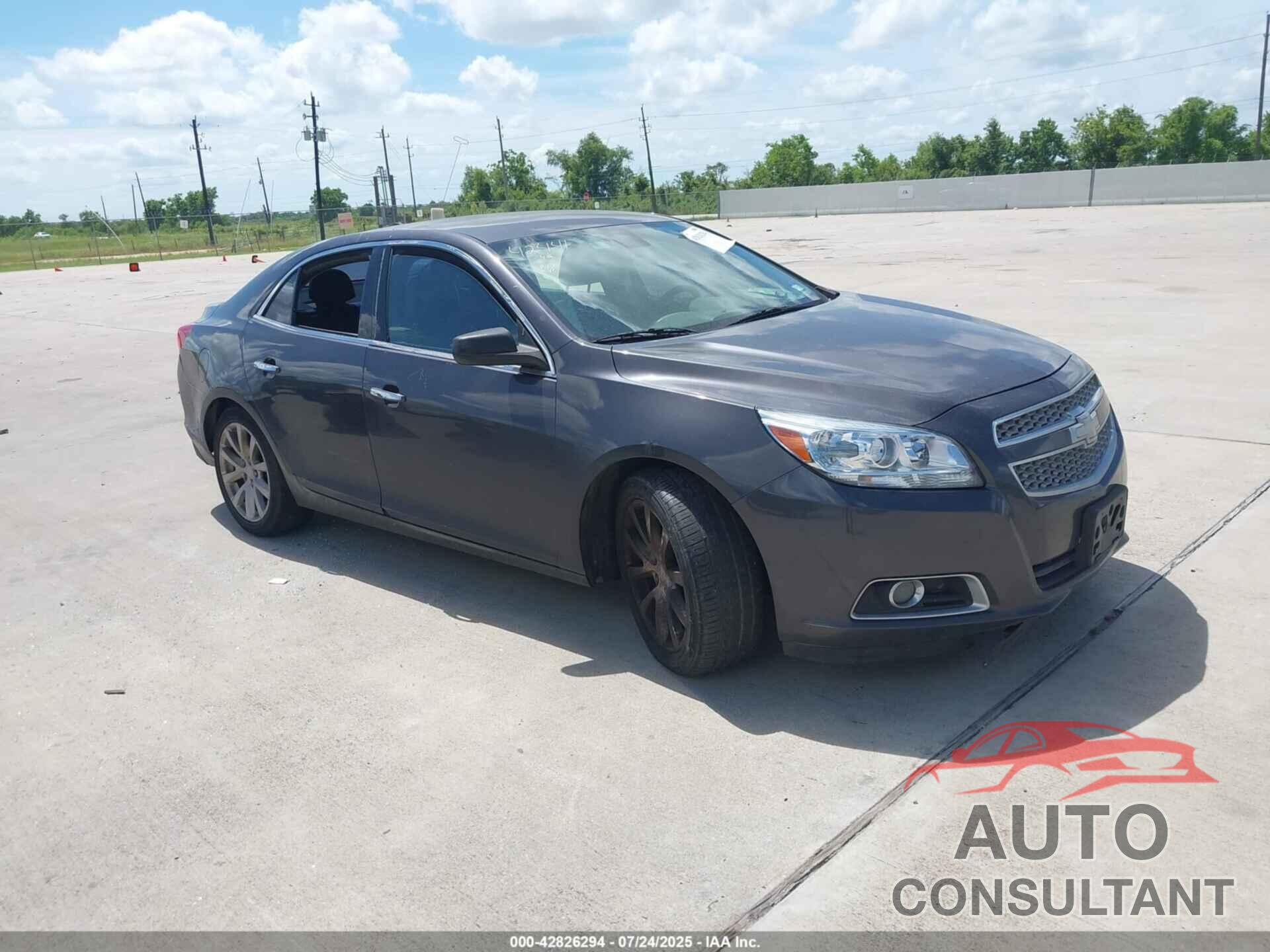 CHEVROLET MALIBU 2013 - 1G11H5SA5DF268666