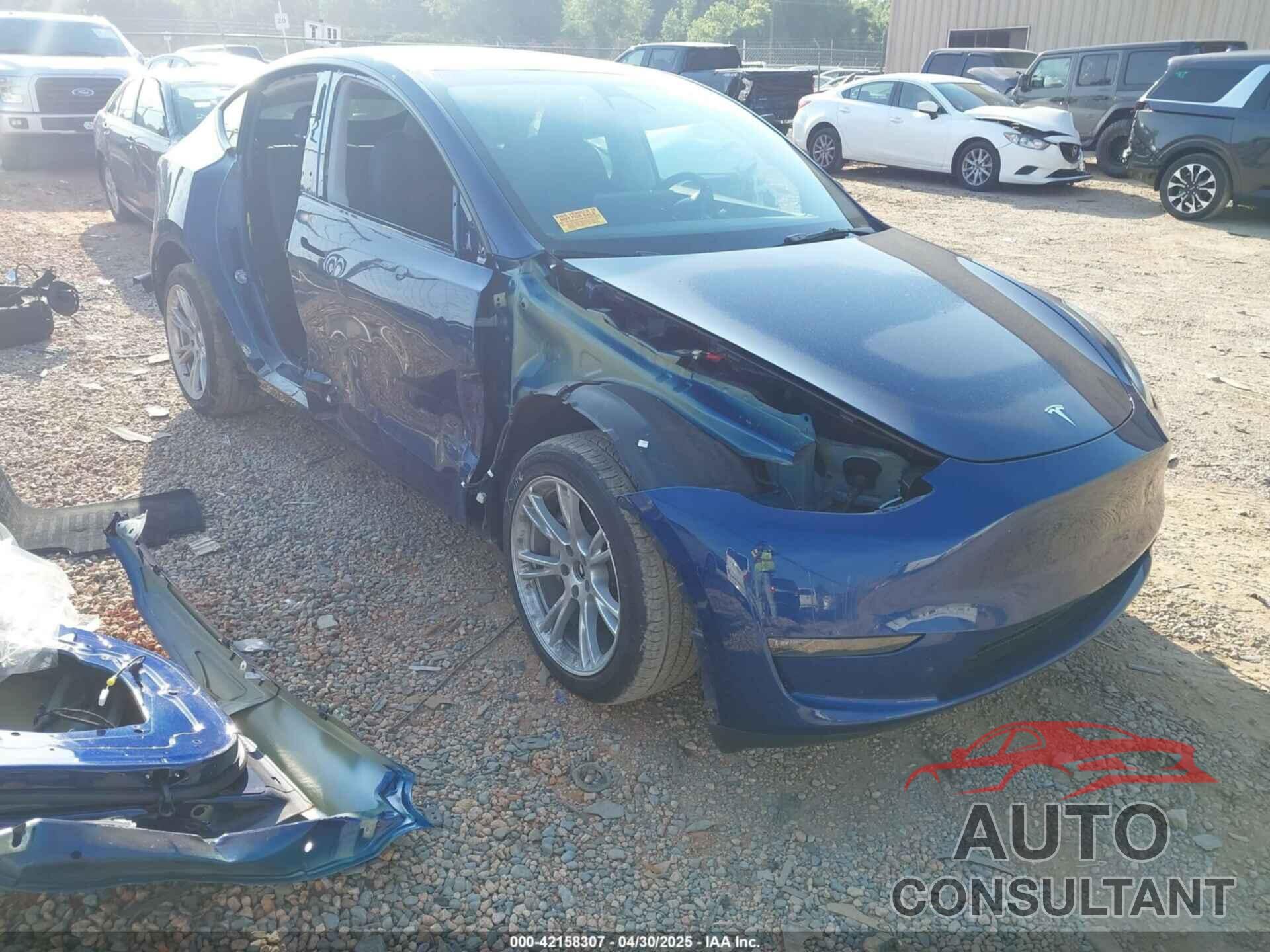 TESLA MODEL Y 2023 - 7SAYGDEE3PA114256