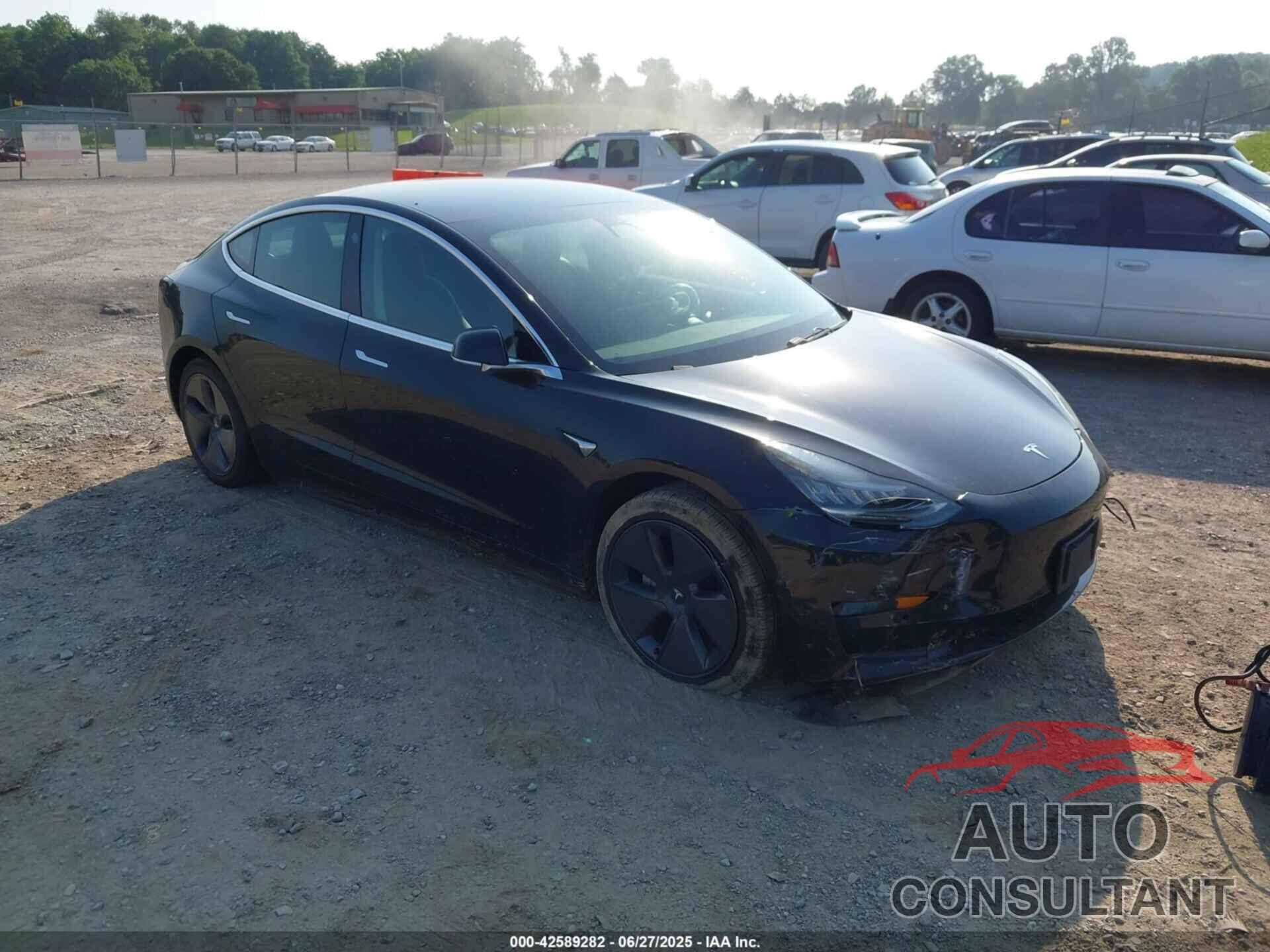 TESLA MODEL 3 2019 - 5YJ3E1EA5KF484399