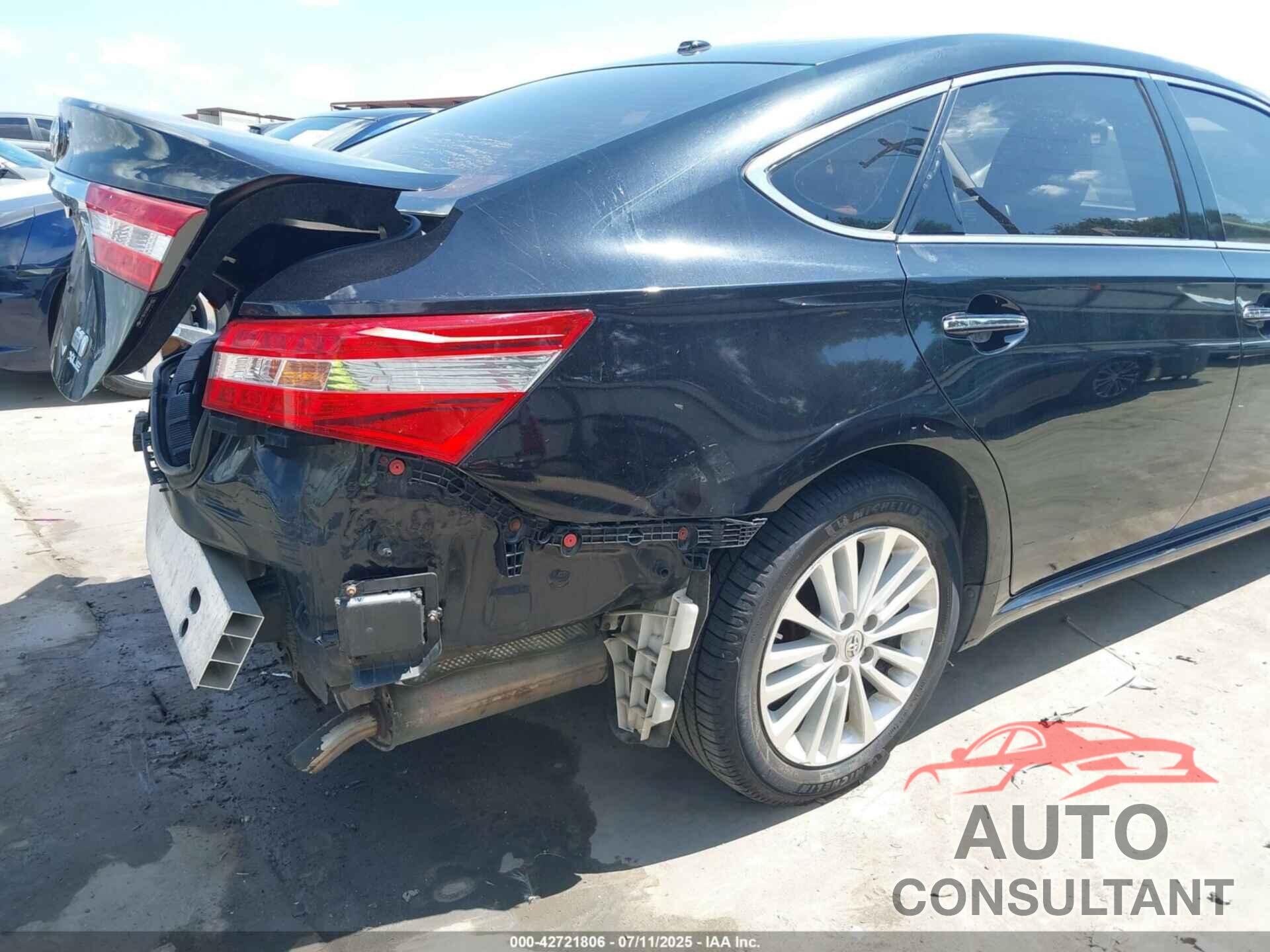 TOYOTA AVALON HYBRID 2013 - 4T1BD1EB8DU004871