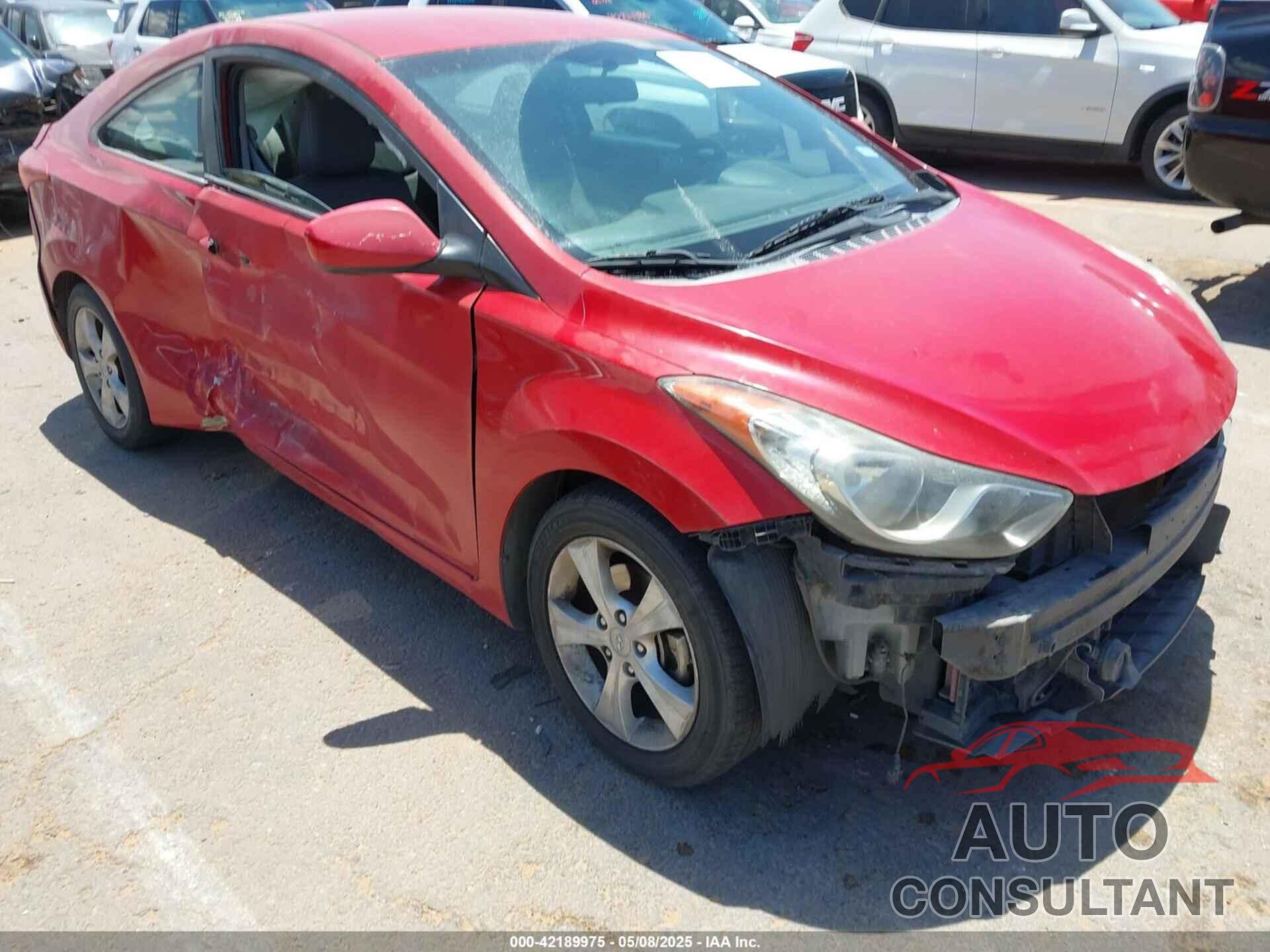 HYUNDAI ELANTRA 2013 - KMHDH6AE1DU013244