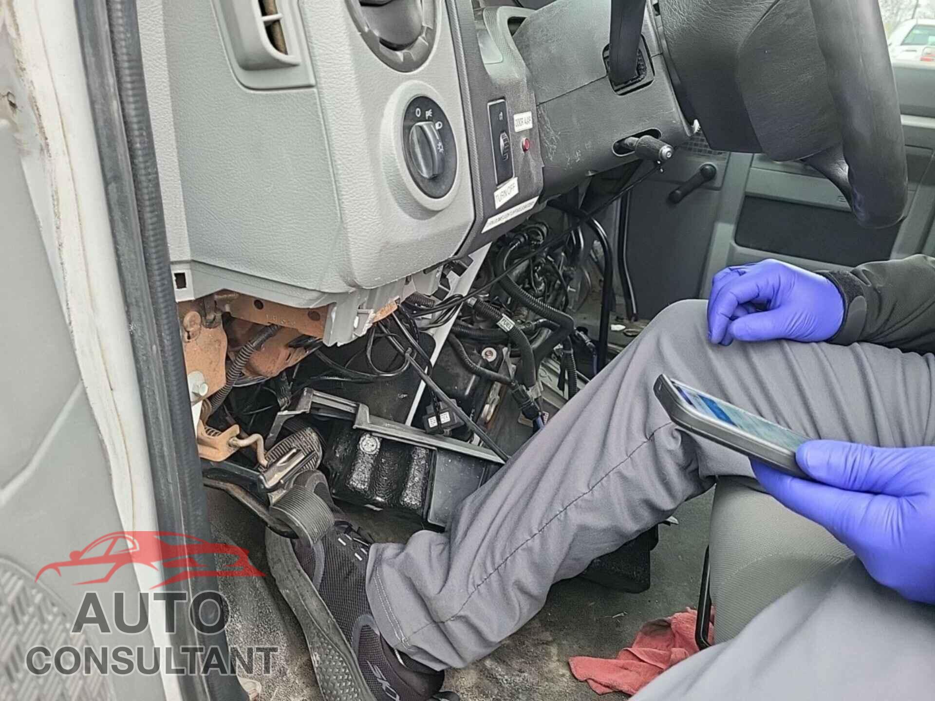 FORD ECONOLINE 2012 - 1FTNE1EW5CDA53624