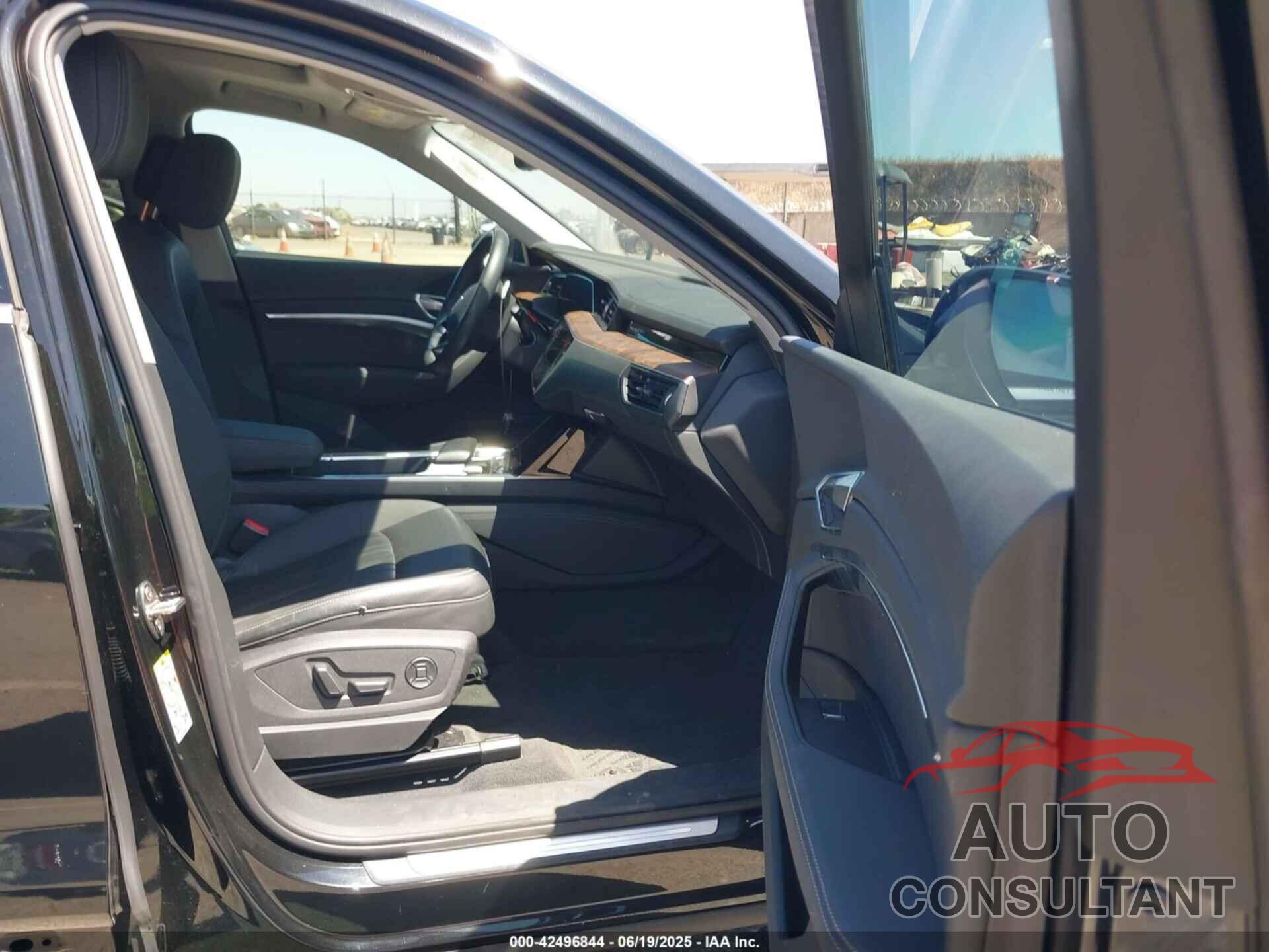 AUDI E-TRON SPORTBACK 2020 - WA12ABGE6LB035499