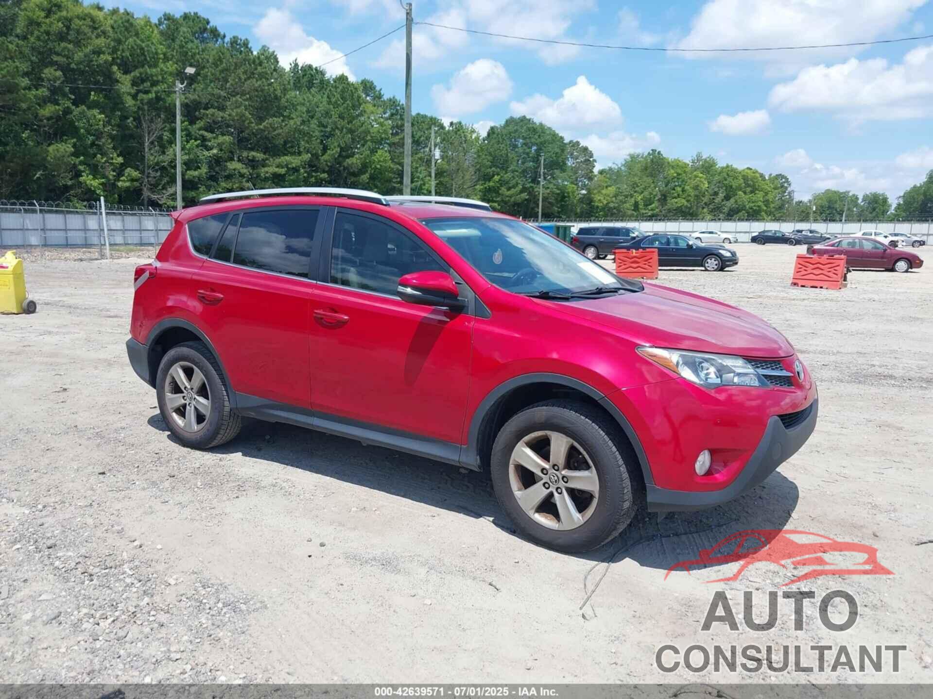 TOYOTA RAV4 2015 - JTMWFREV8FJ058880