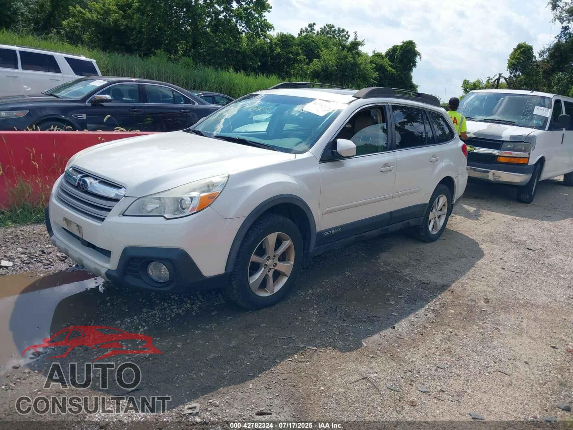SUBARU OUTBACK 2014 - 4S4BRBLC2E3309969