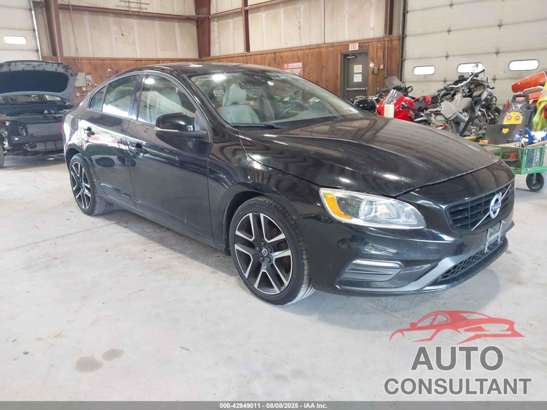 VOLVO S60 2017 - YV126MFL2H2422426