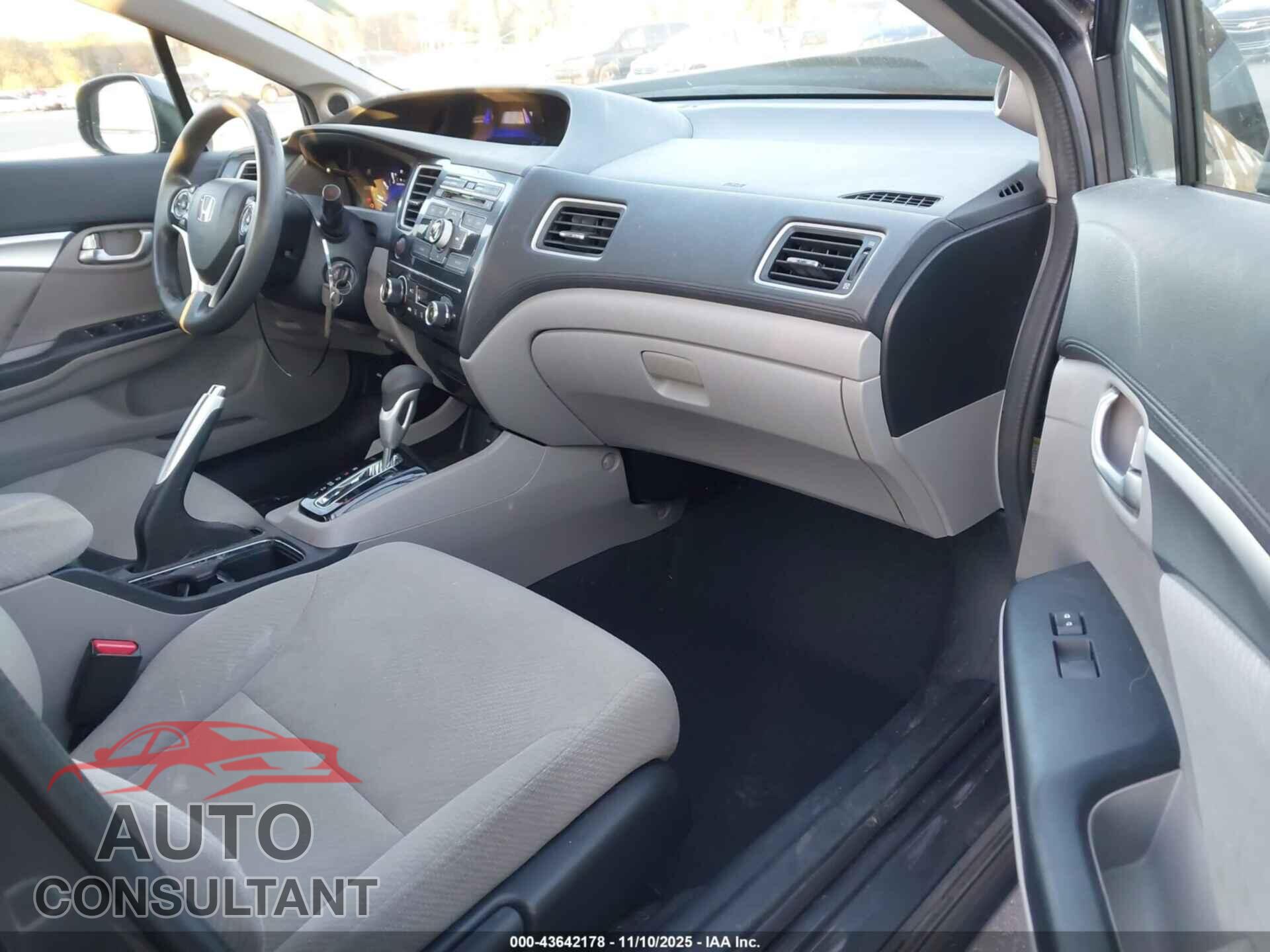 HONDA CIVIC 2013 - 2HGFB2F84DH516975