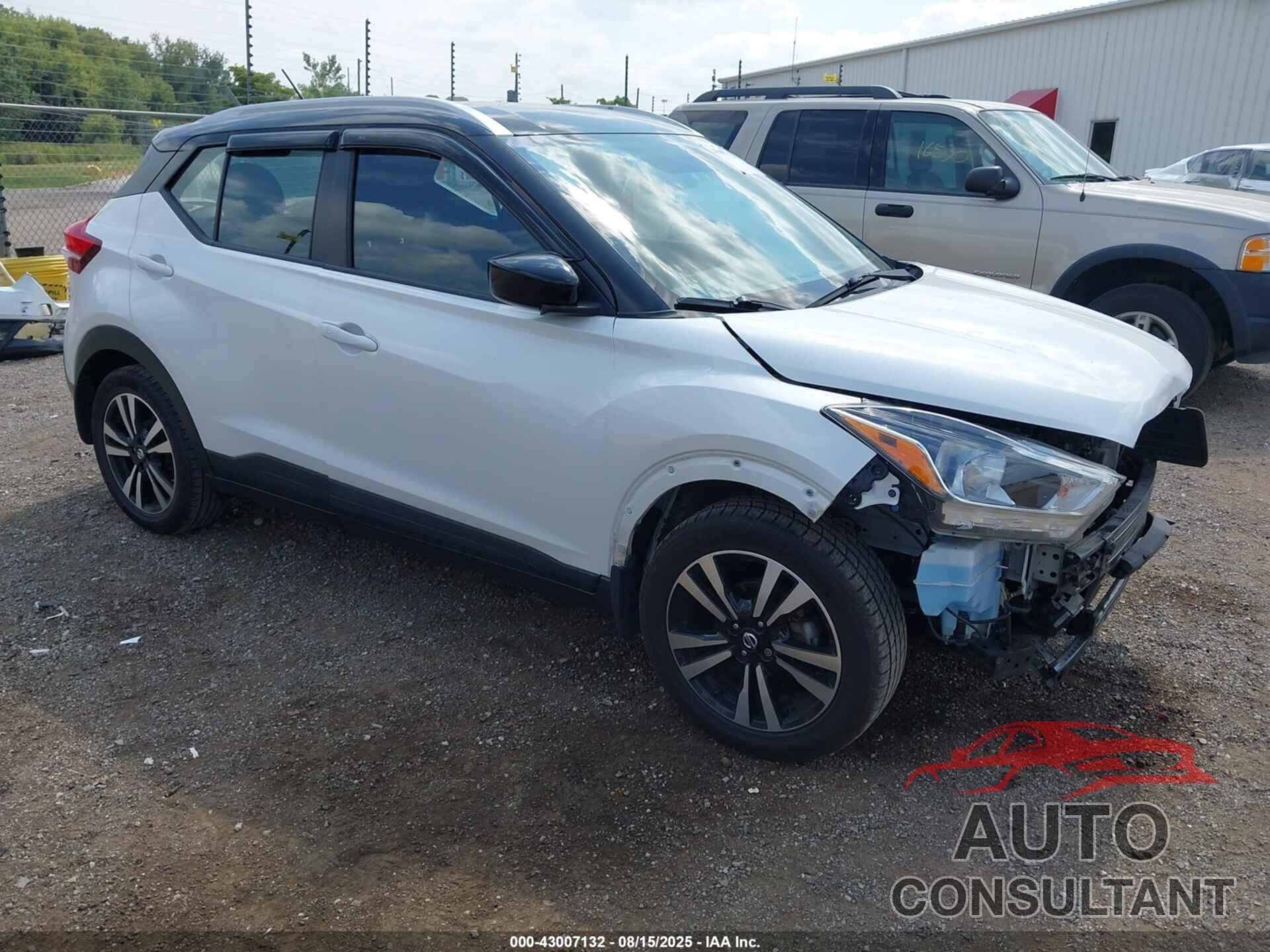 NISSAN KICKS 2019 - 3N1CP5CU7KL546260