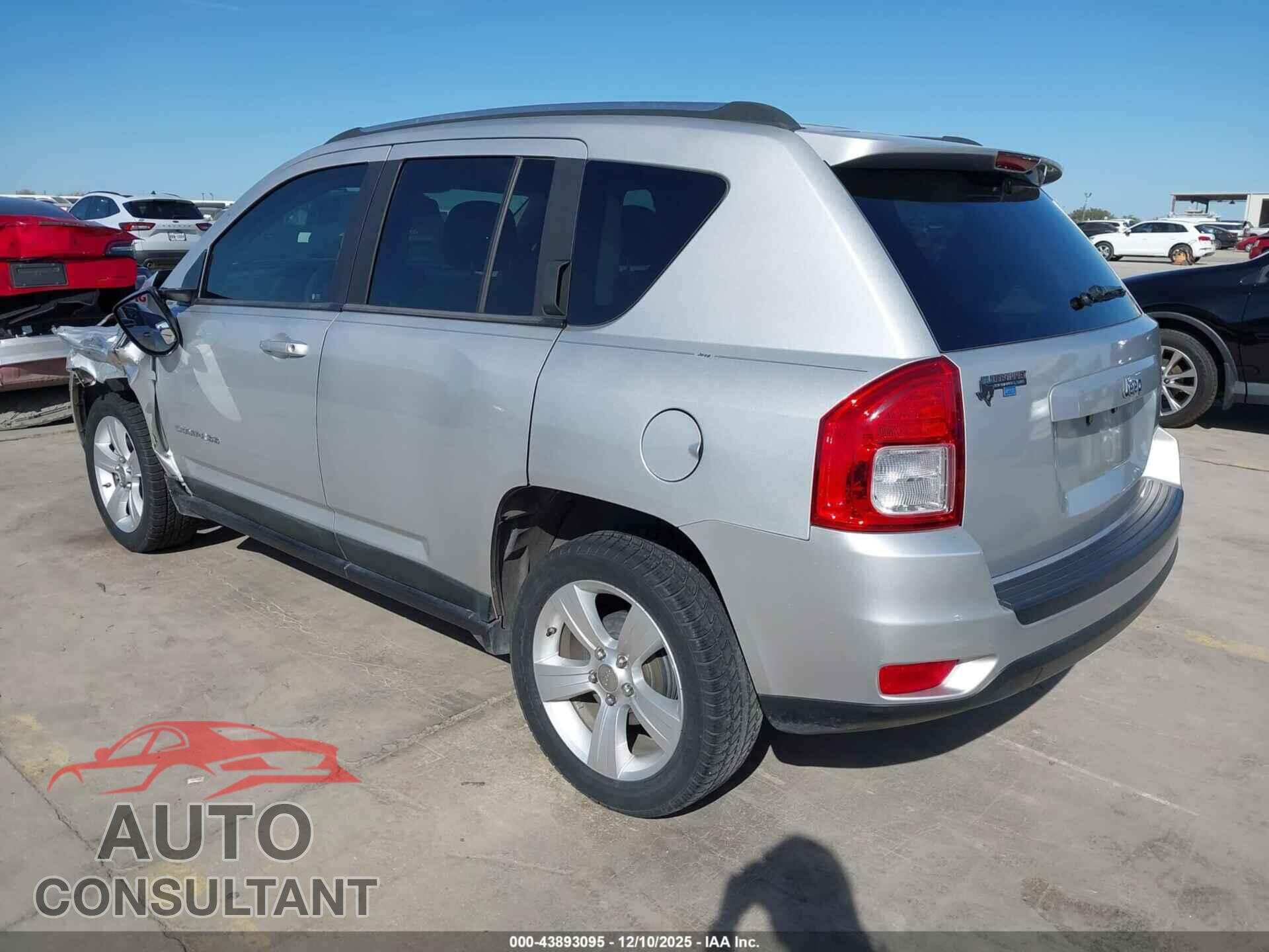JEEP COMPASS 2011 - 1J4NT1FA3BD252883