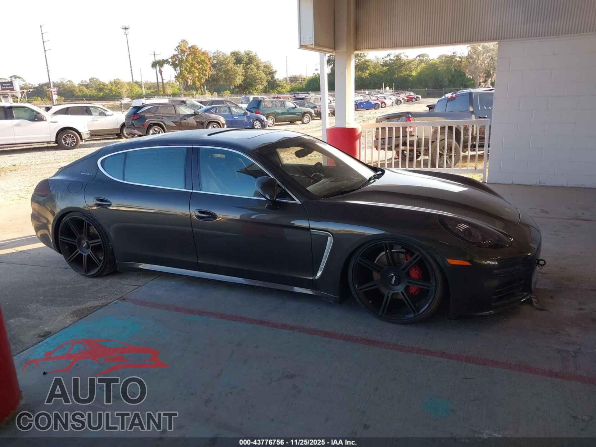 PORSCHE PANAMERA 2016 - WP0BB2A79GL060006