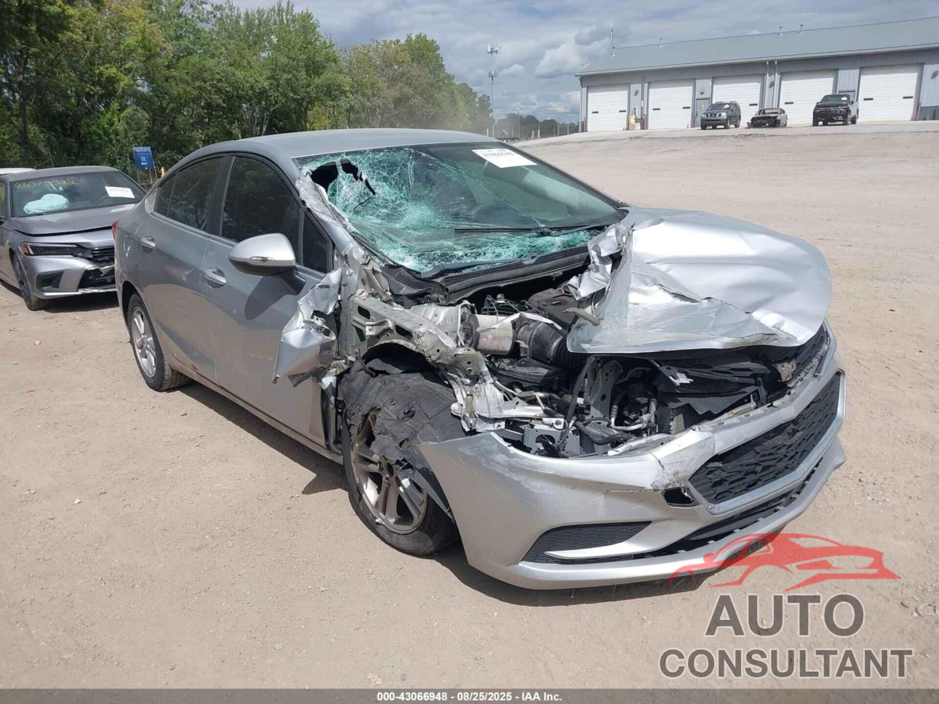 CHEVROLET CRUZE 2016 - 1G1BE5SM7G7245198