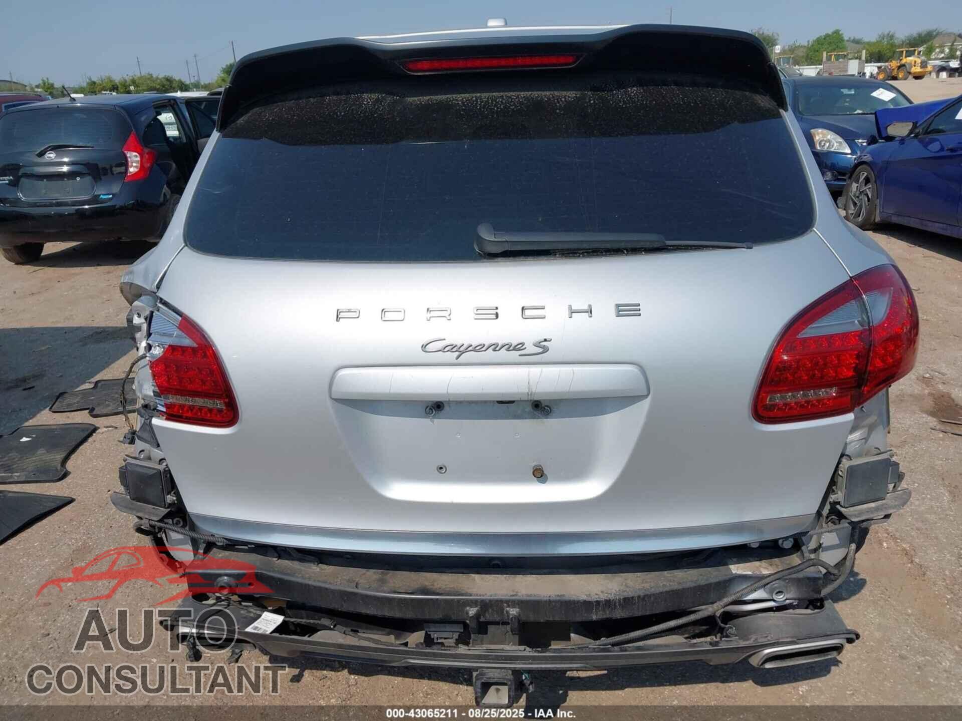 PORSCHE CAYENNE 2012 - WP1AB2A26CLA41972