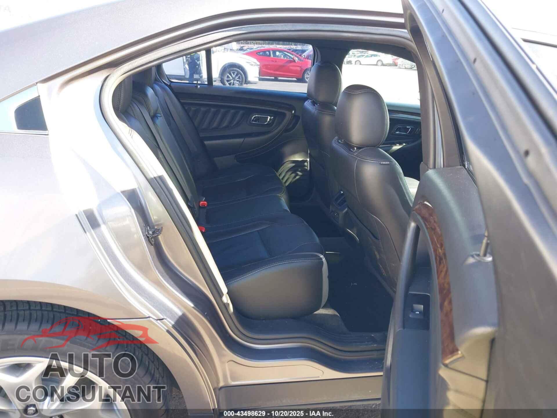 FORD TAURUS 2014 - 1FAHP2F84EG111159