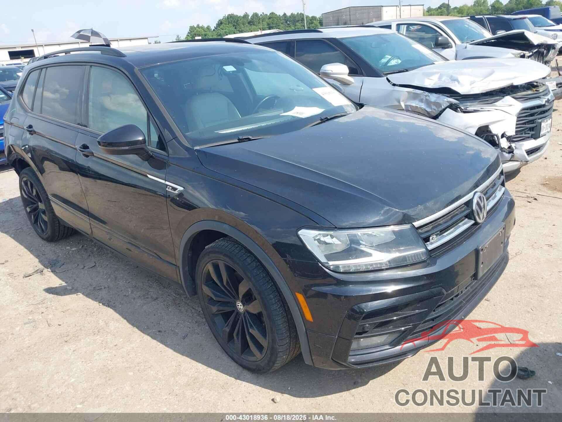 VOLKSWAGEN TIGUAN 2021 - 3VV2B7AX5MM012222