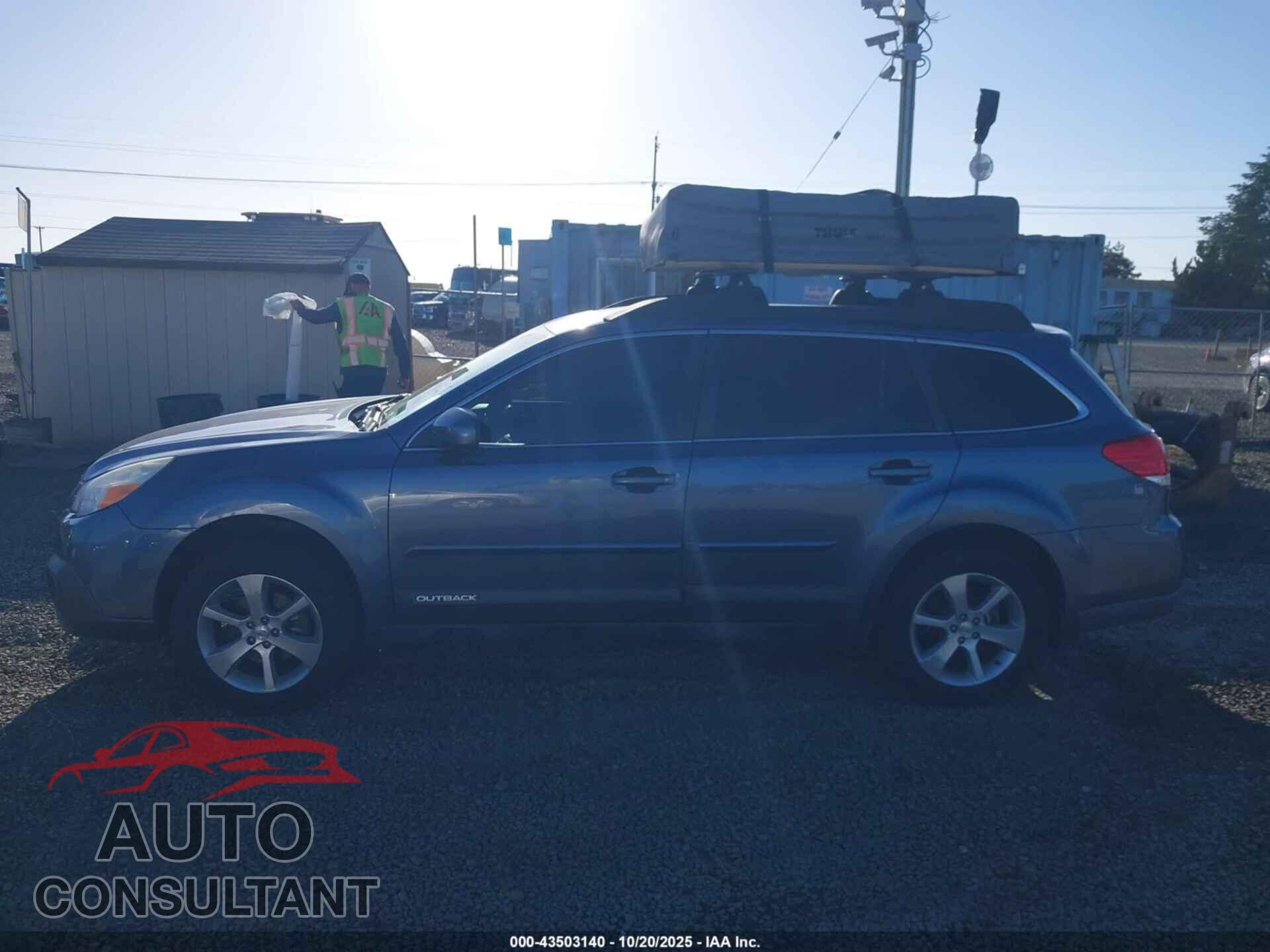 SUBARU OUTBACK 2014 - 4S4BRBLC5E3280242