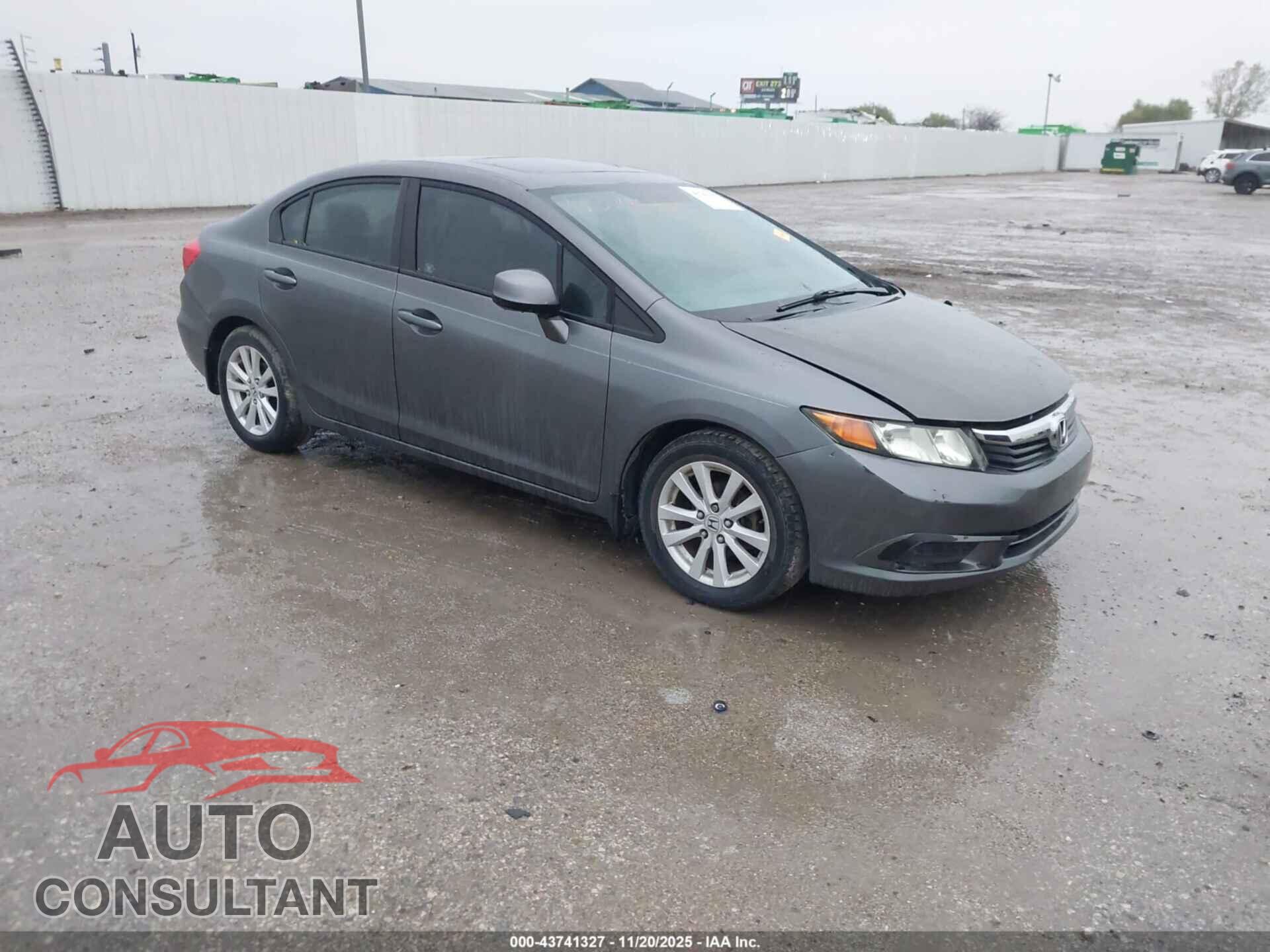 HONDA CIVIC 2012 - 2HGFB2F86CH573662