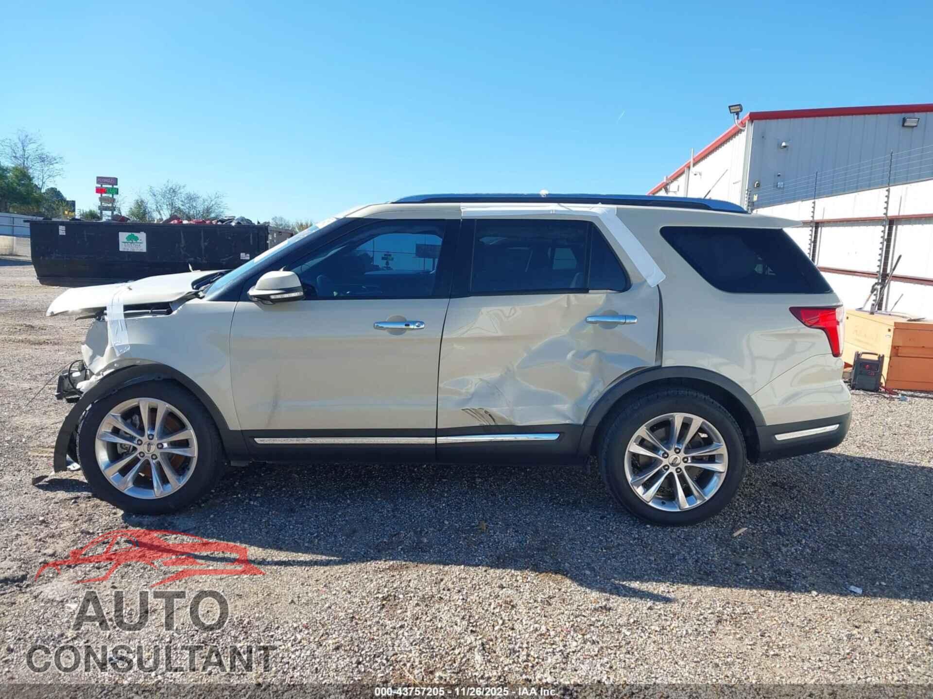 FORD EXPLORER 2018 - 1FM5K7F87JGB78238