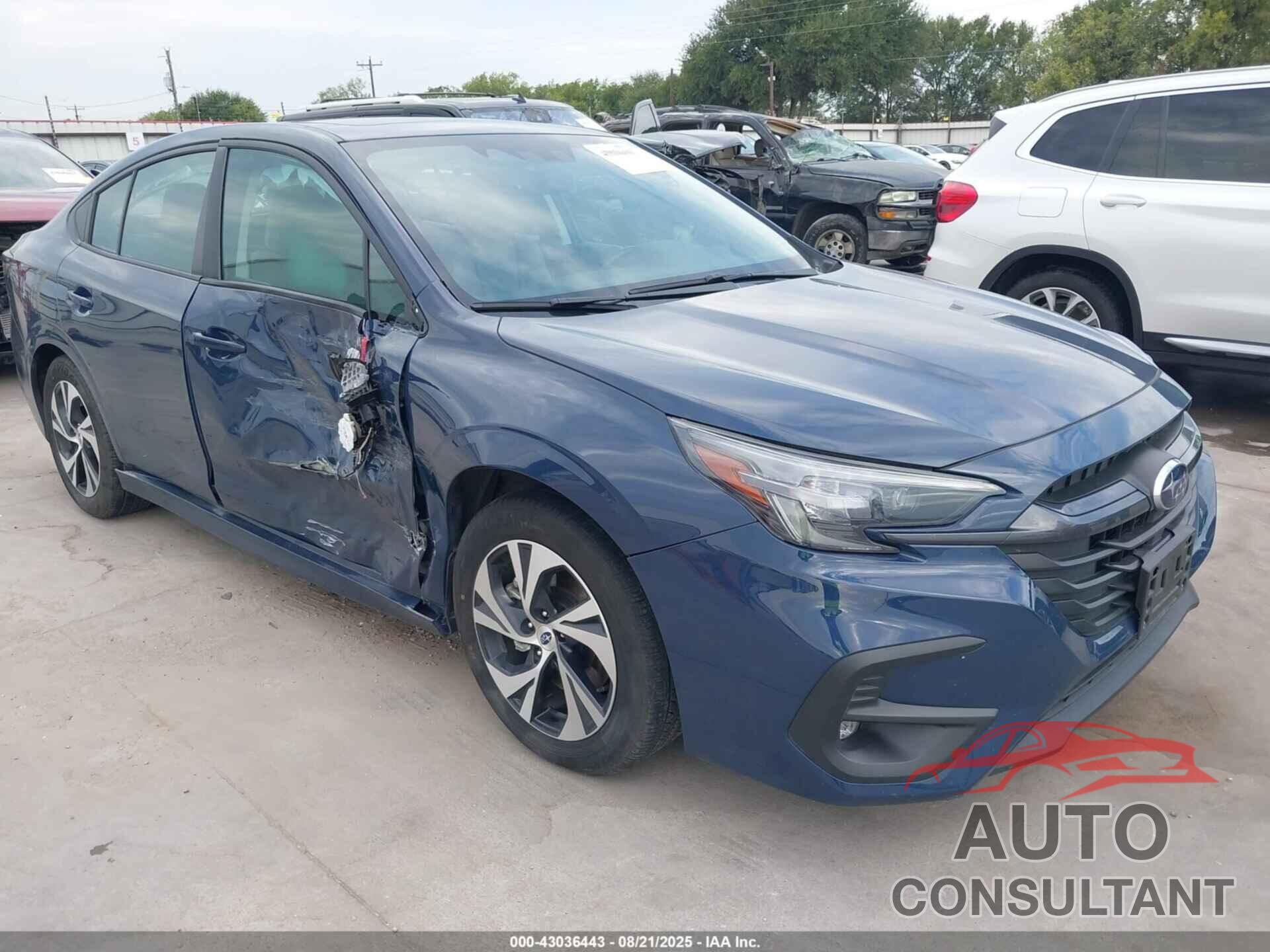 SUBARU LEGACY 2023 - 4S3BWAF69P3013475