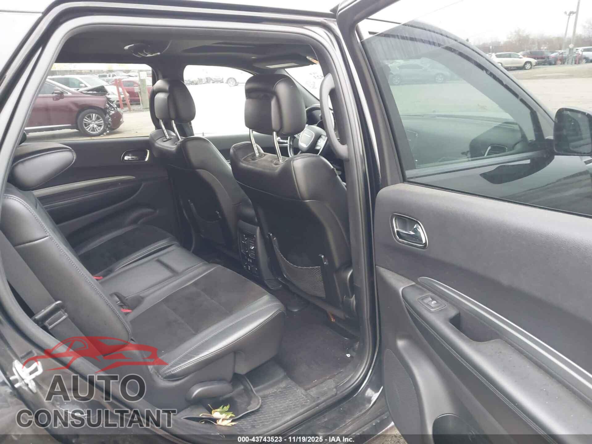 DODGE DURANGO 2018 - 1C4RDJDG0JC324106
