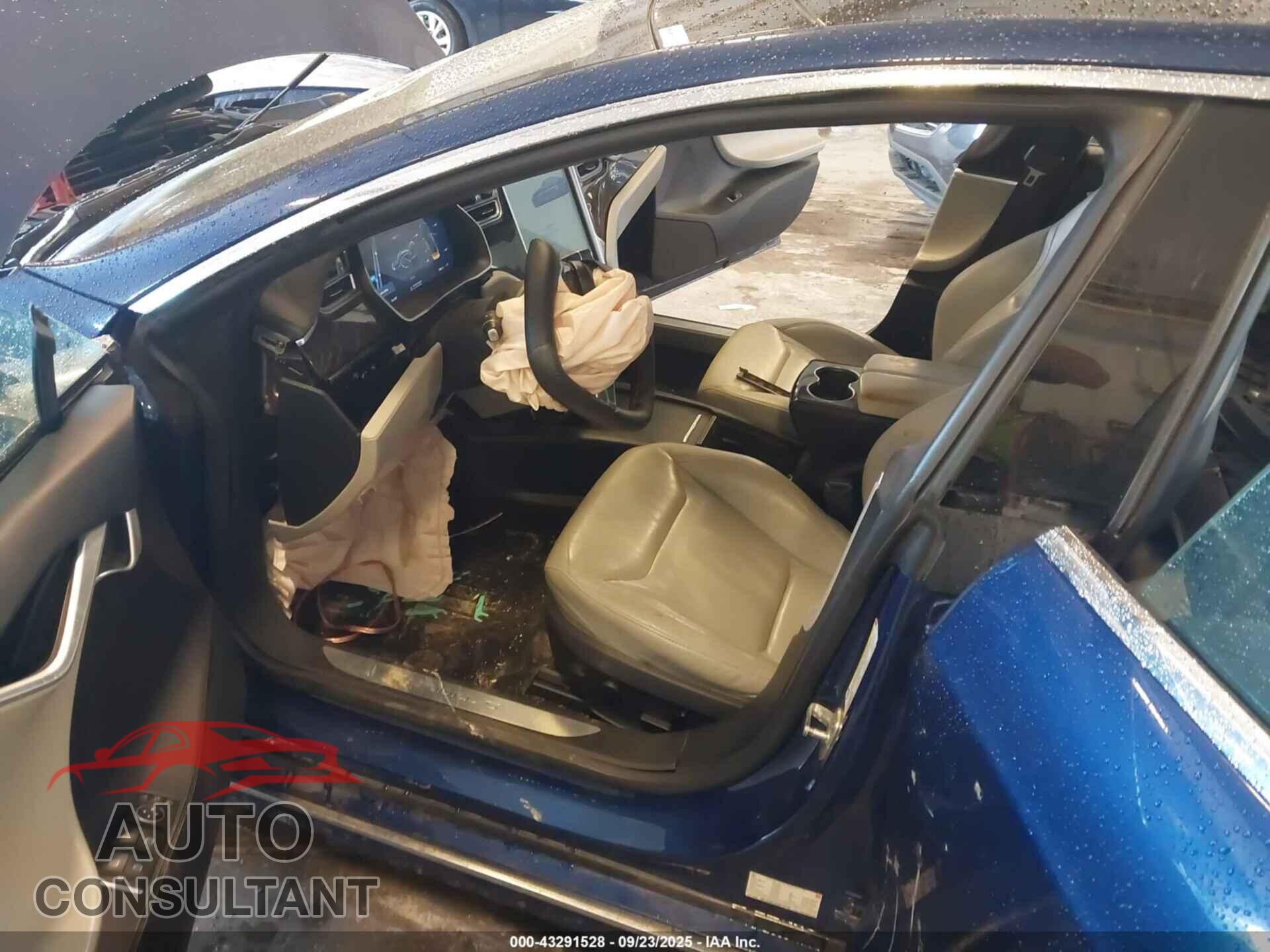 TESLA MODEL S 2016 - 5YJSA1E43GF152793
