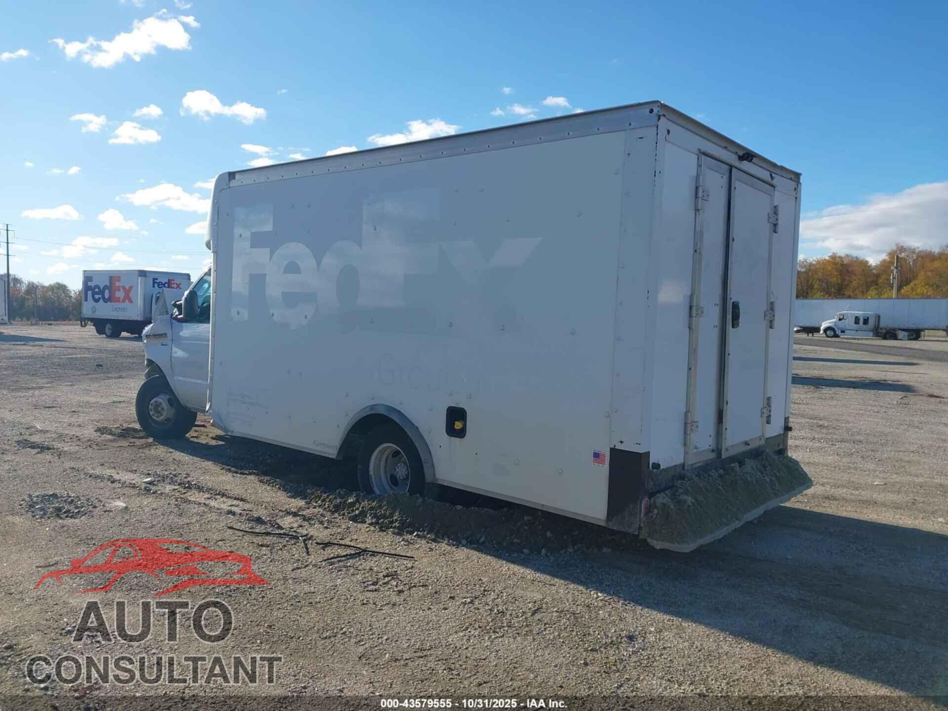 FORD E-350 CUTAWAY 2018 - 1FDWE3F64JDC01320