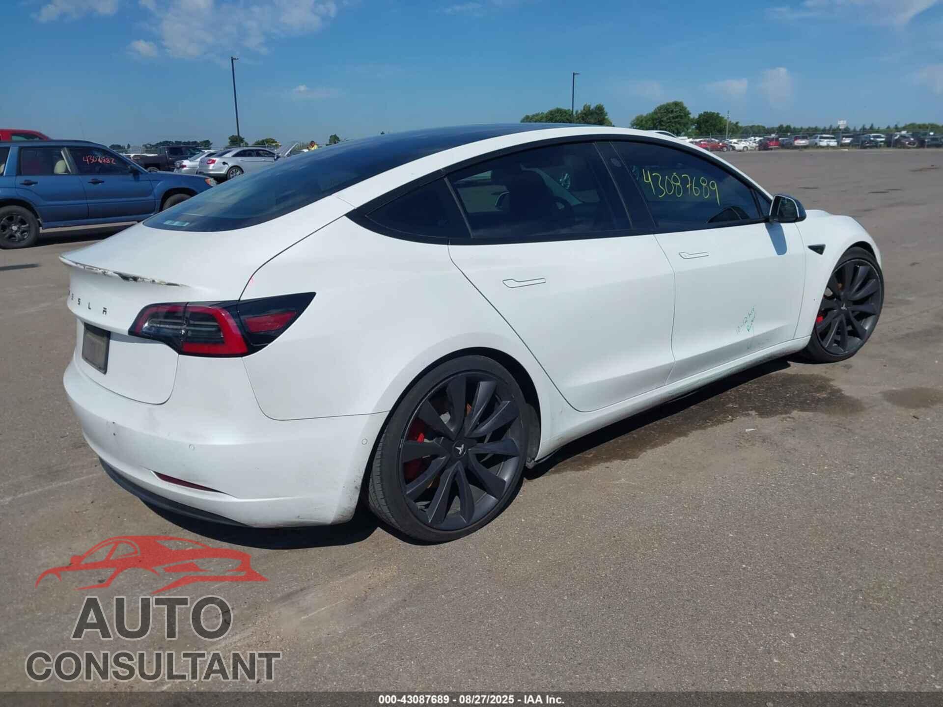 TESLA MODEL 3 2020 - 5YJ3E1EC4LF641391