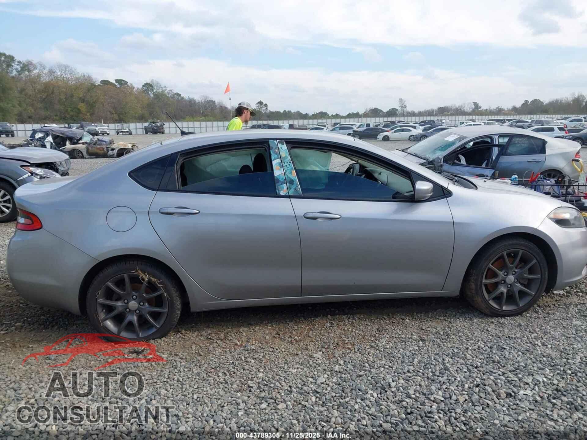 DODGE DART 2015 - 1C3CDFAA4FD433323