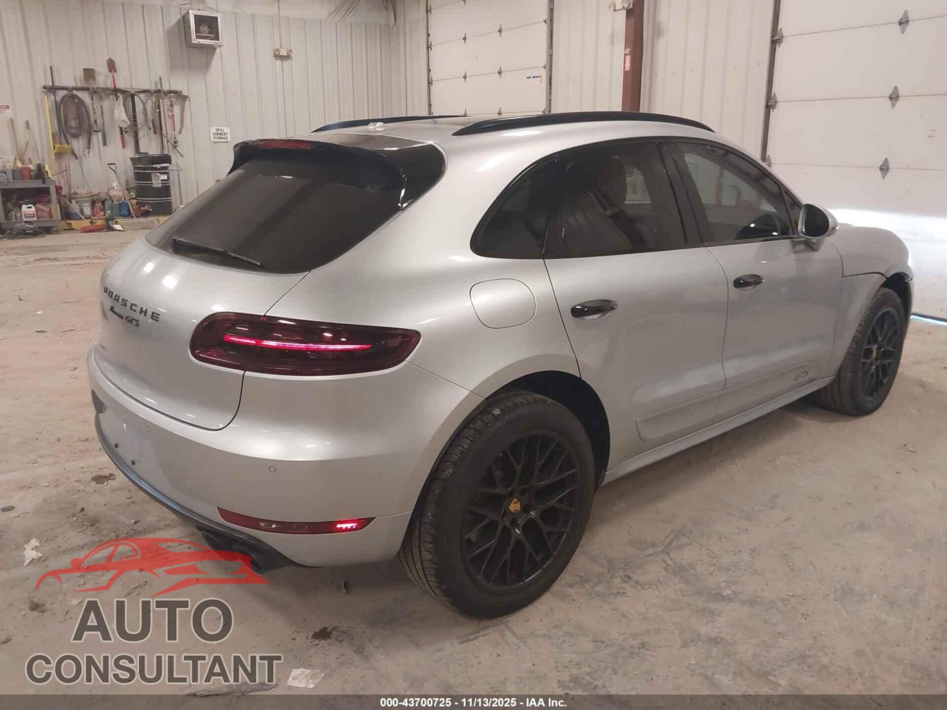 PORSCHE MACAN 2017 - WP1AG2A53HLB53941