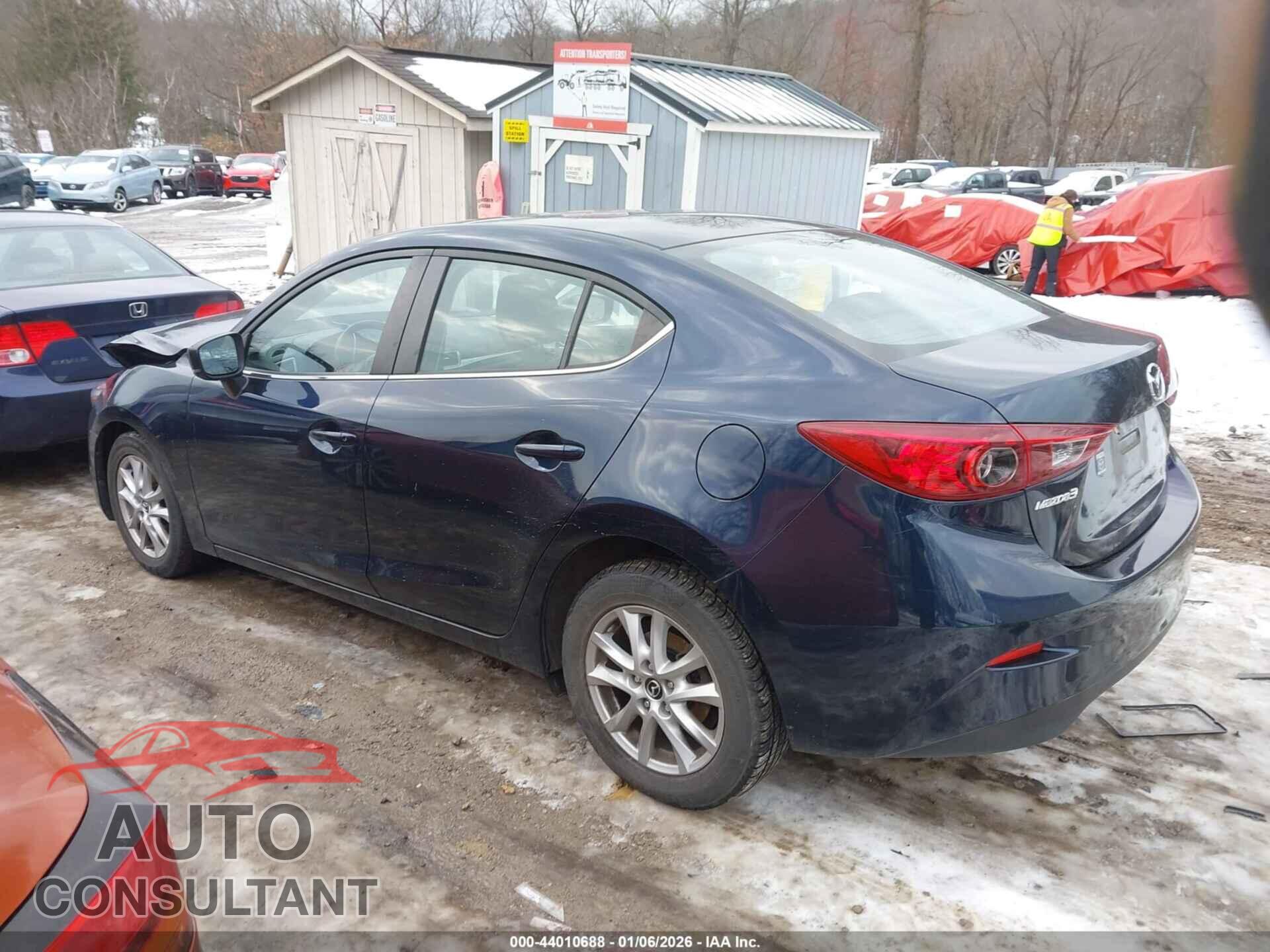 MAZDA MAZDA3 2017 - JM1BN1U72H1100159