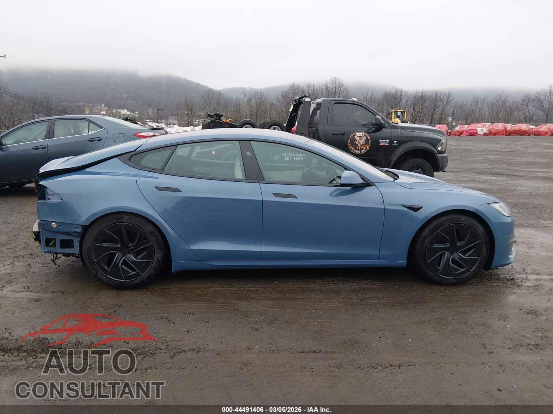TESLA MODEL S 2026 - 5YJSA1E56TF557355