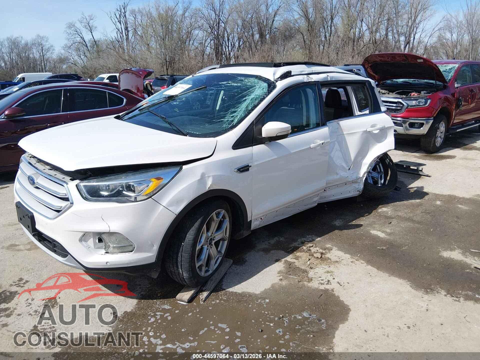 FORD ESCAPE 2017 - 1SMCU9J94HUD51433