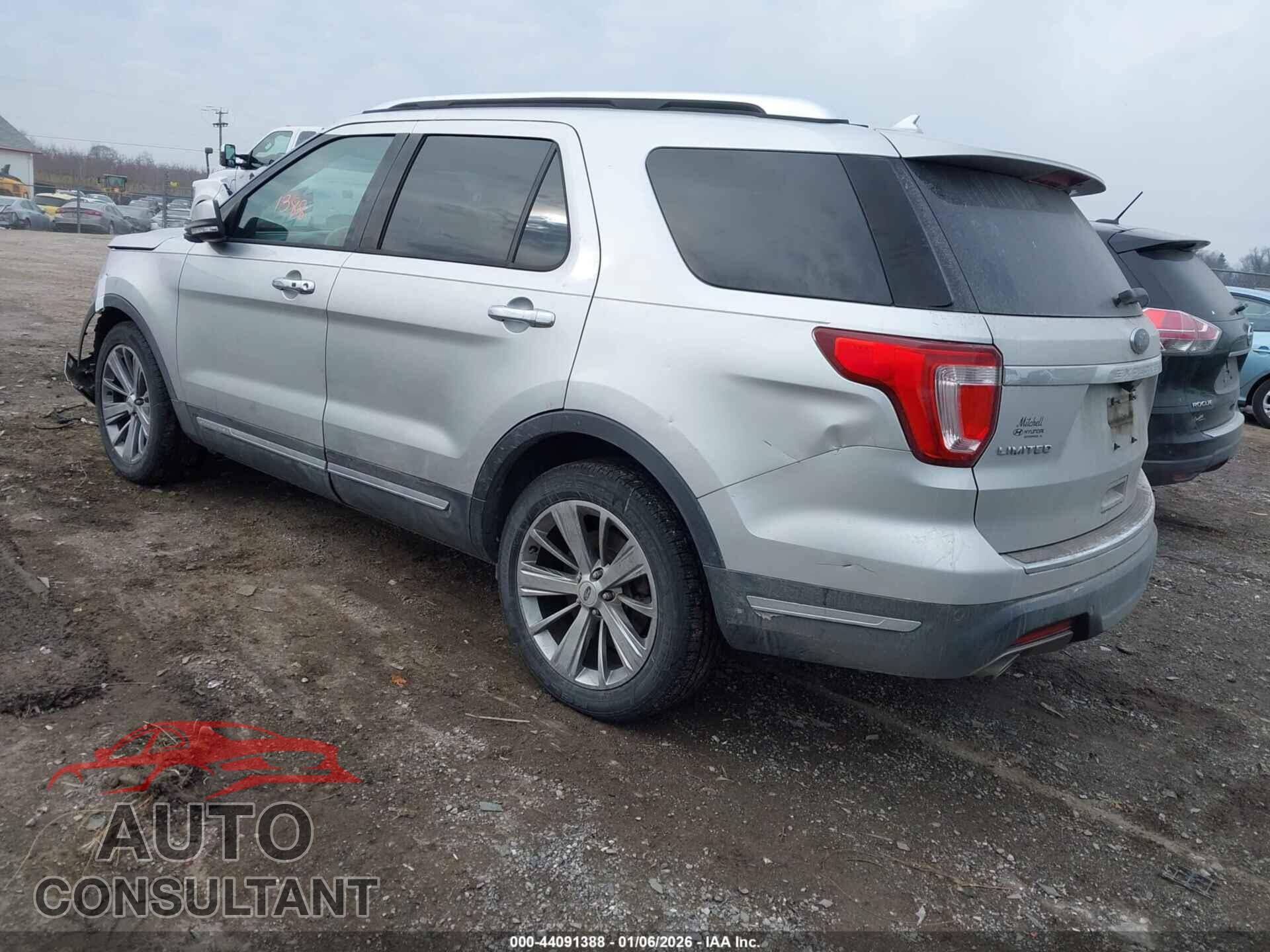FORD EXPLORER 2018 - 1FM5K7F85JGB11606