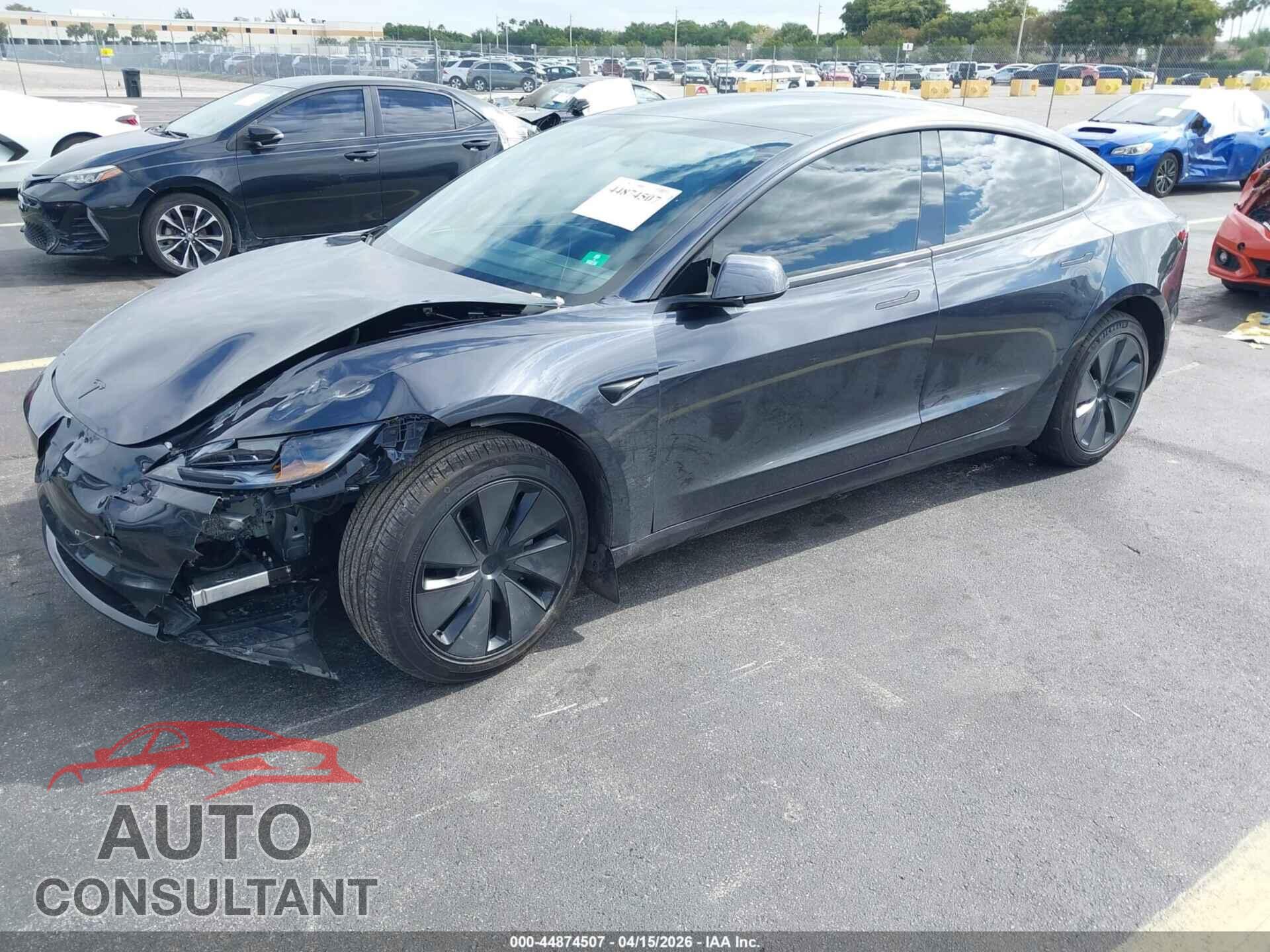 TESLA MODEL 3 2026 - 5YJ3E1EAXTF128046