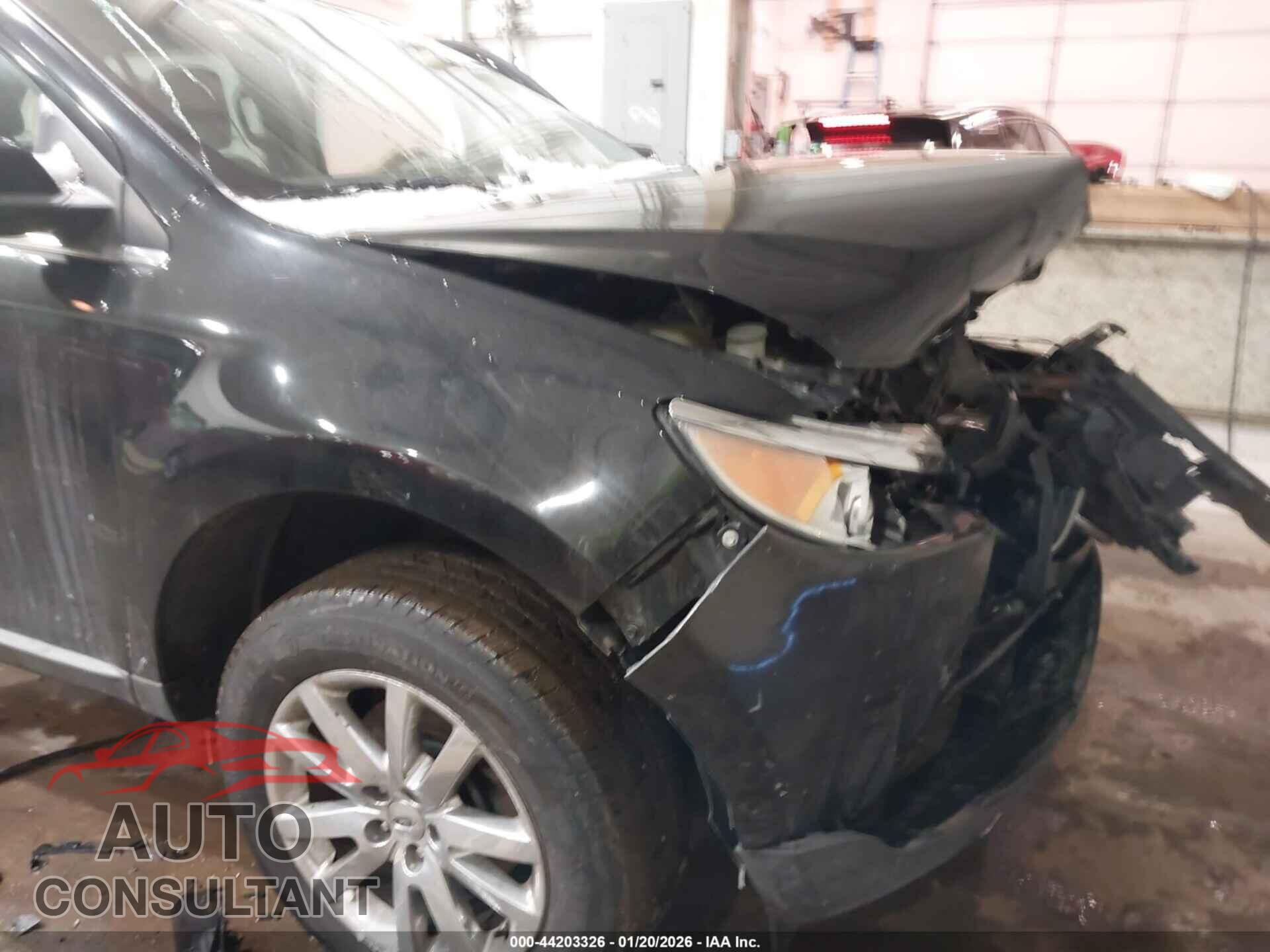 FORD EDGE 2011 - 2FMDK3KC5BBB31717