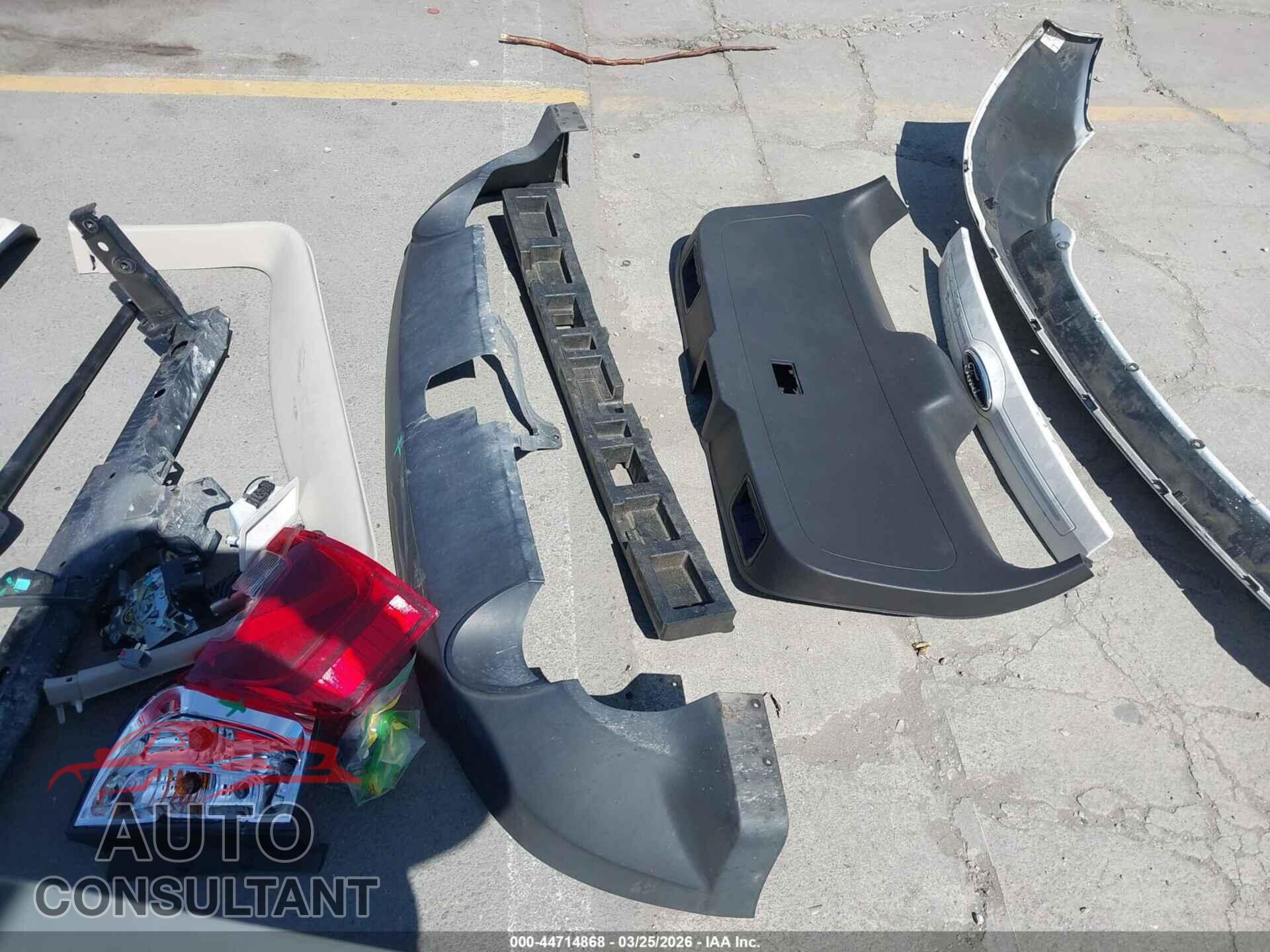 FORD EDGE 2013 - 2FMDK3JC8DBB22062