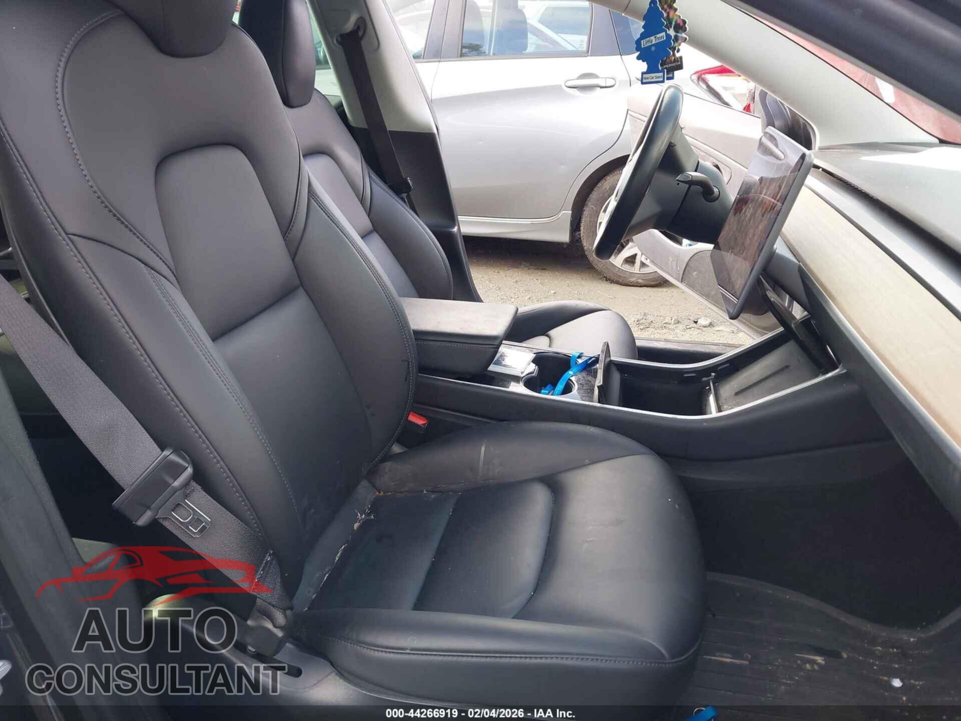 TESLA MODEL 3 2019 - 5YJ3E1EA6KF362425