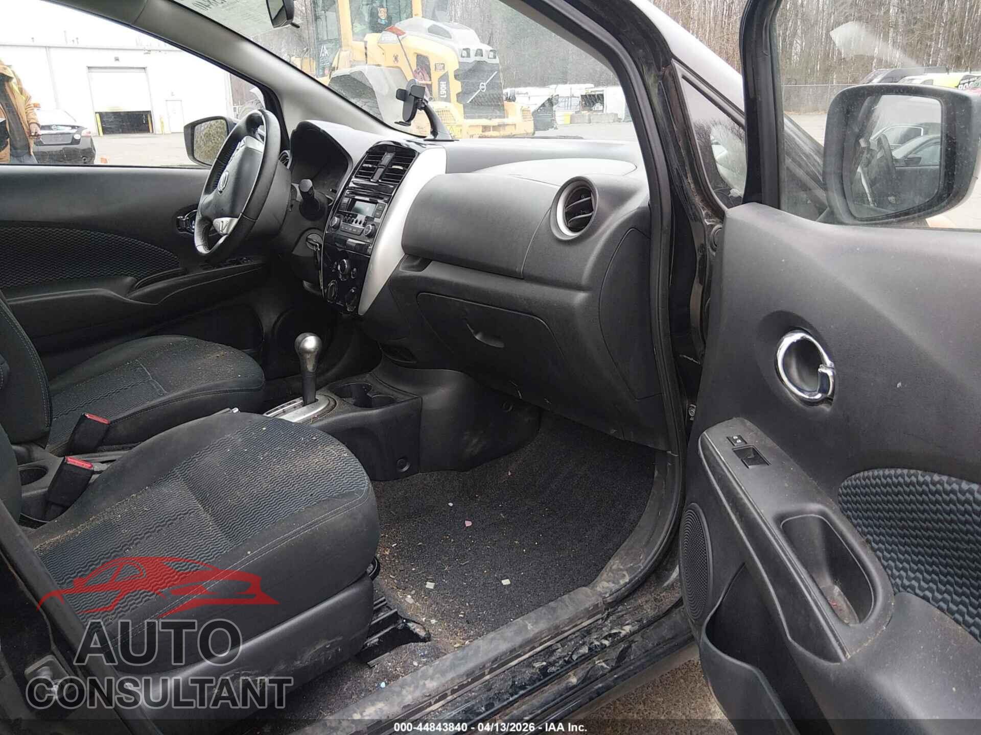 NISSAN VERSA NOTE 2015 - 3N1CE2CP2FL364471