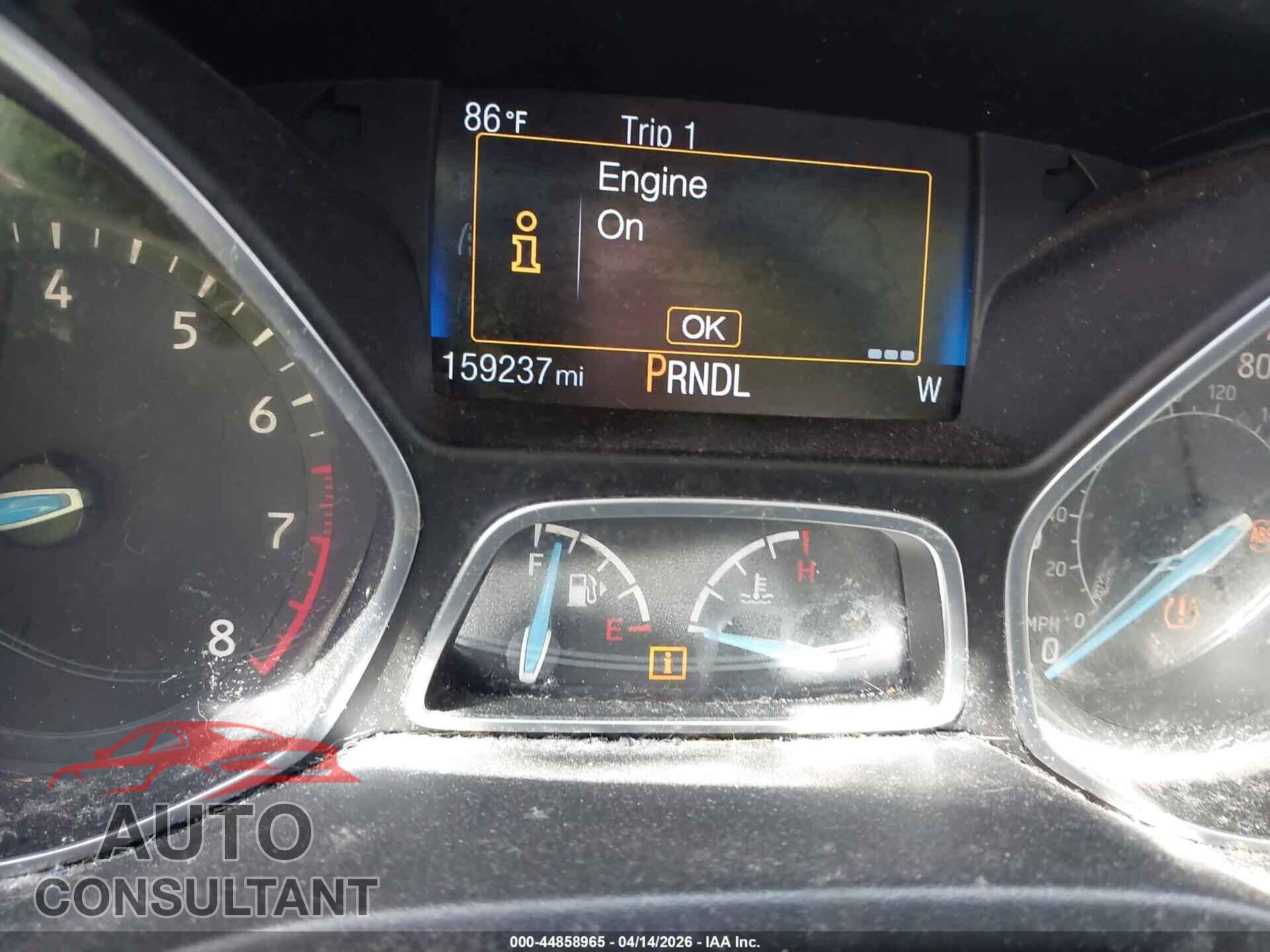 FORD FOCUS 2018 - 1FADP3F26JL299569