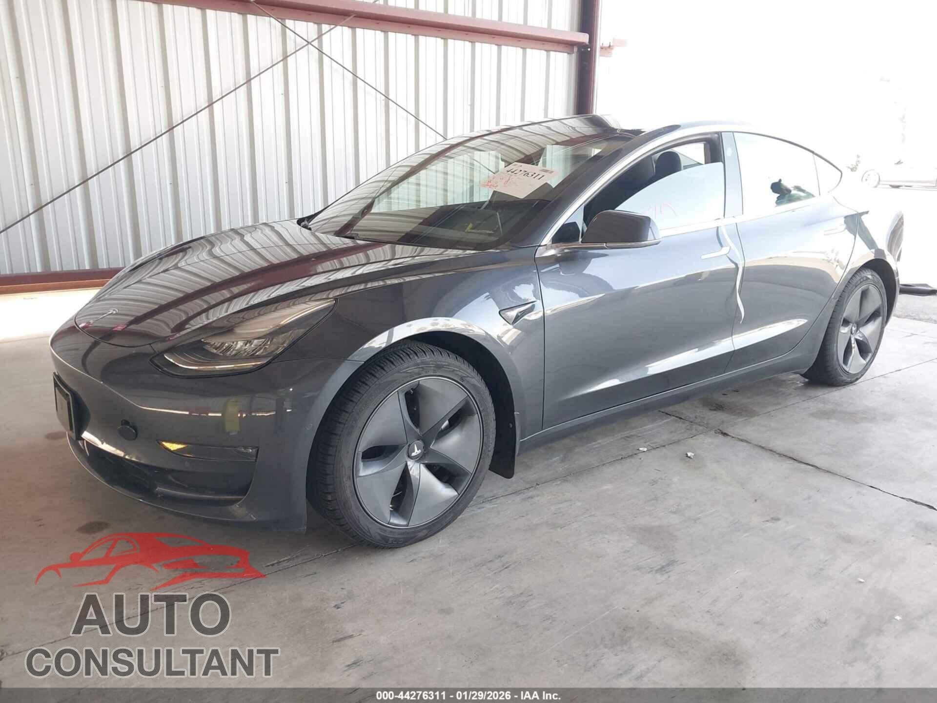 TESLA MODEL 3 2018 - 5YJ3E1EB5JF077206