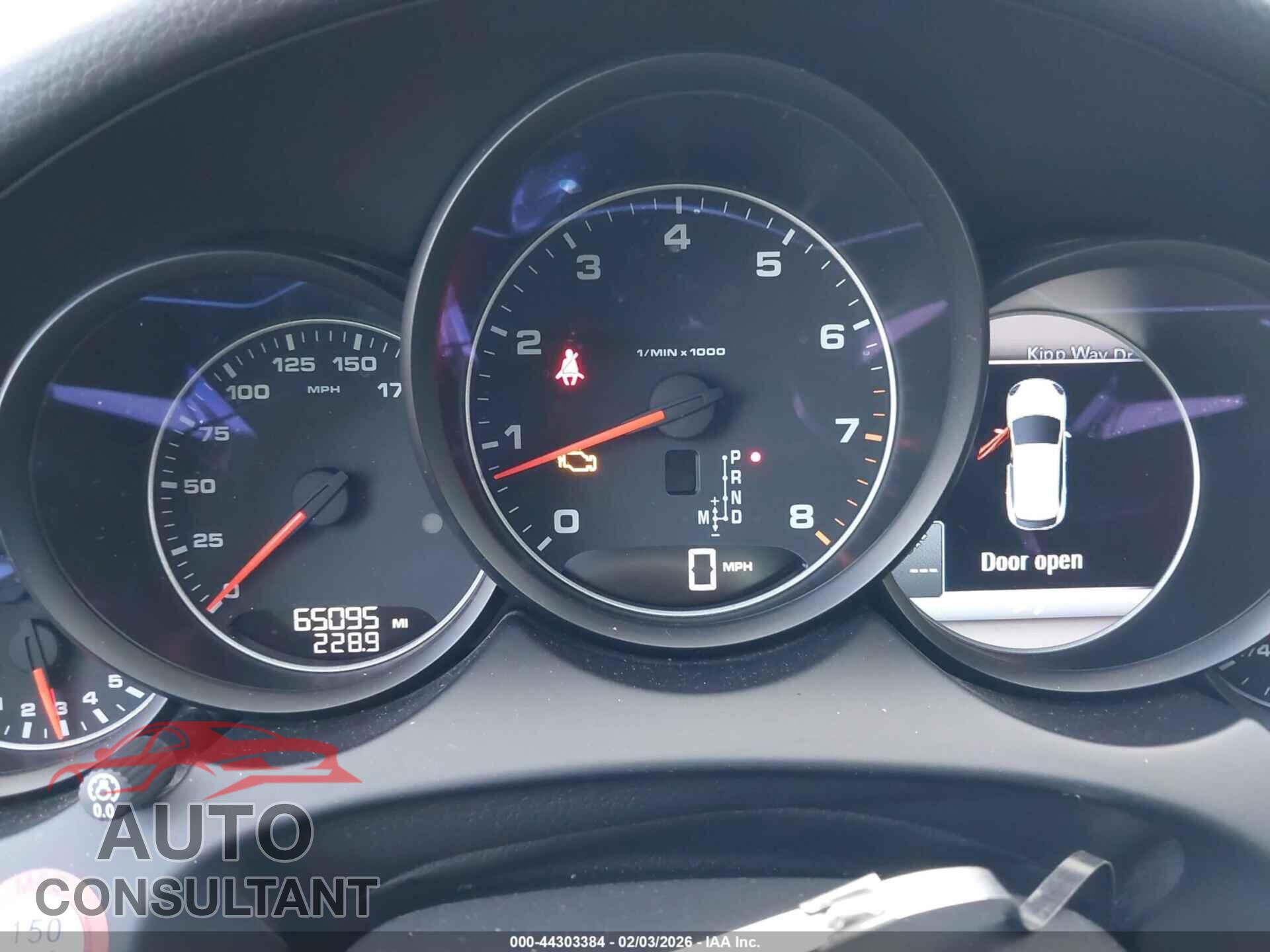 PORSCHE CAYENNE 2016 - WP1AA2A22GLA10078