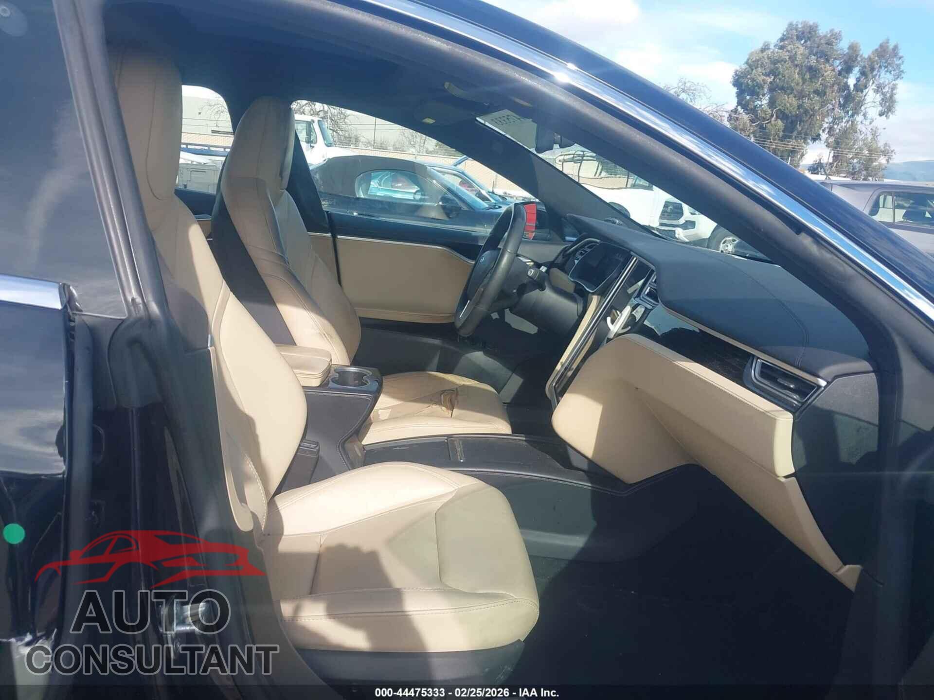 TESLA MODEL S 2016 - 5YJSA1E2XGF175910