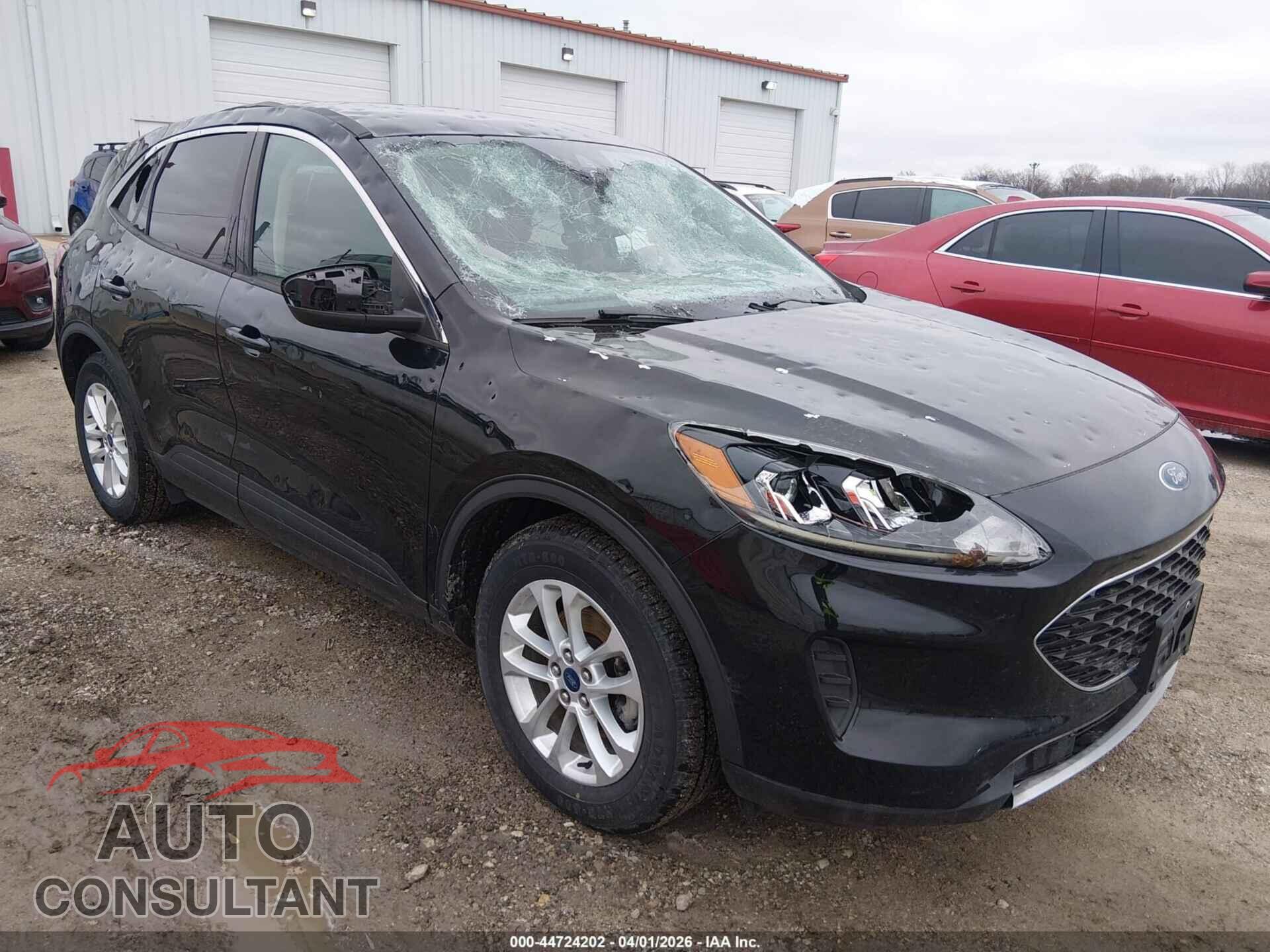 FORD ESCAPE 2020 - 1FMCU0G63LUA49486