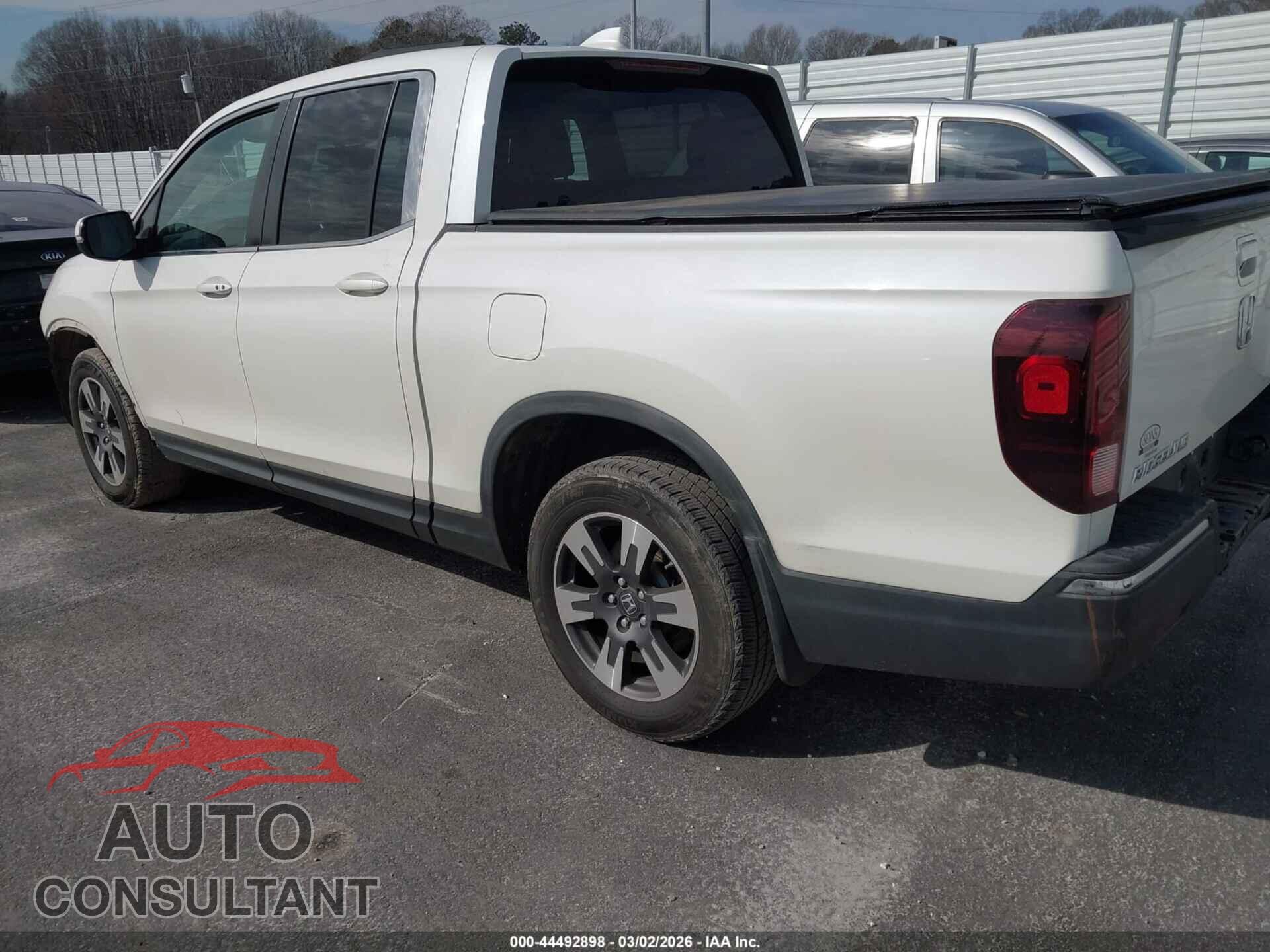 HONDA RIDGELINE 2017 - 5FPYK2F67HB010162