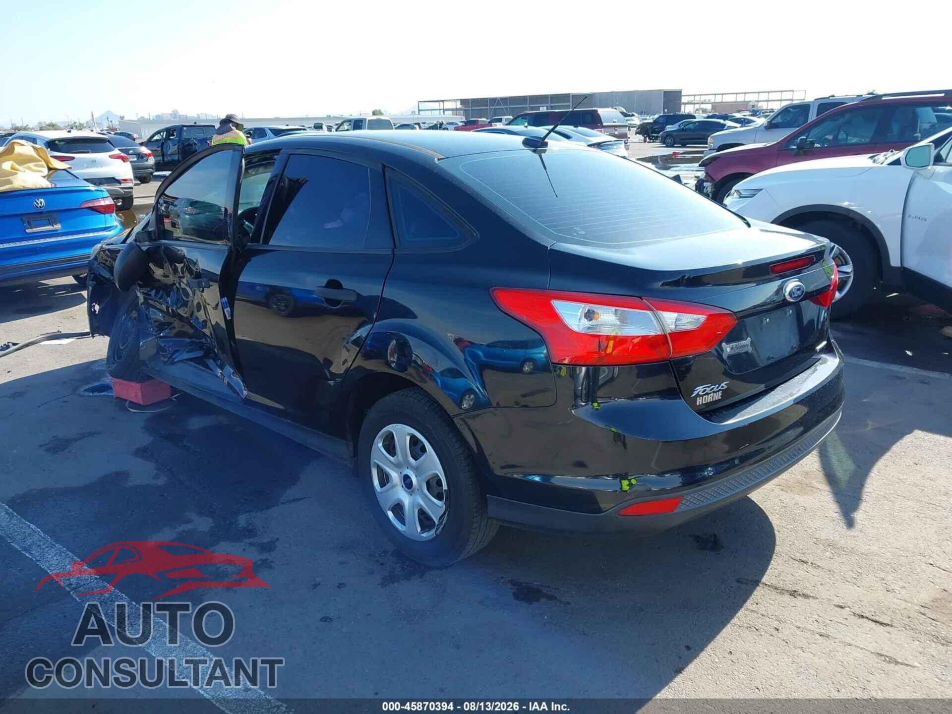 FORD FOCUS 2013 - 1FADP3E2XDL313771